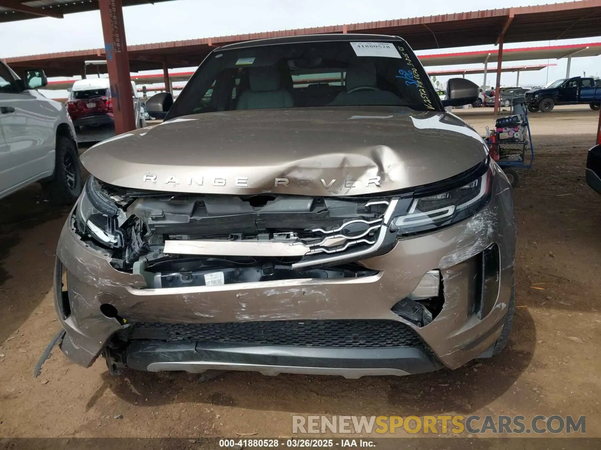12 fotografías del automóvil dañado SALZJ2FX1LH022592 LAND ROVER RANGE ROVER EVOQUE 2020