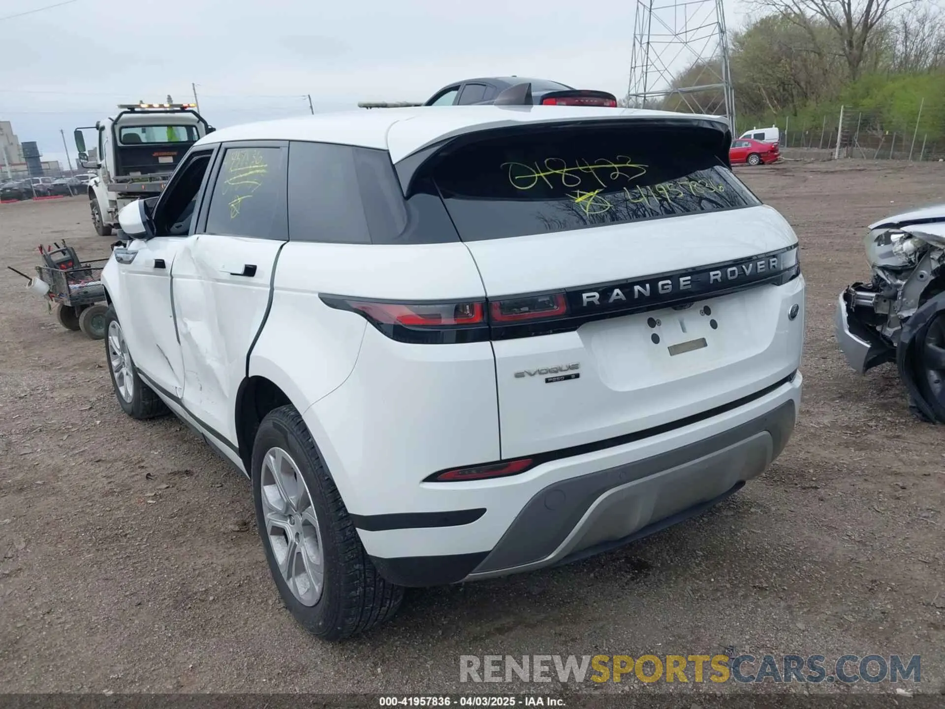 3 fotografías del automóvil dañado SALZJ2FX2LH018423 LAND ROVER RANGE ROVER EVOQUE 2020