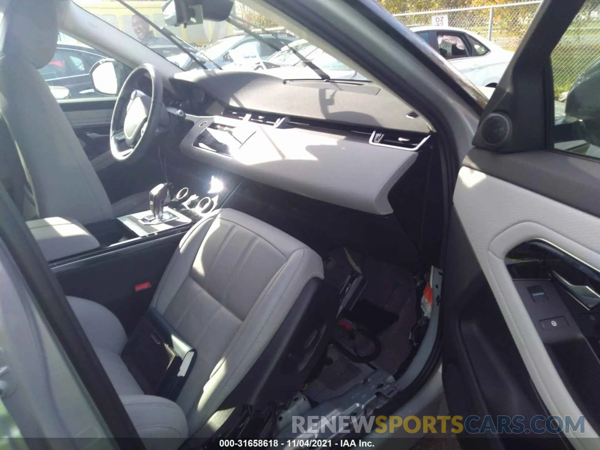 5 fotografías del automóvil dañado SALZJ2FX3LH101844 LAND ROVER RANGE ROVER EVOQUE 2020