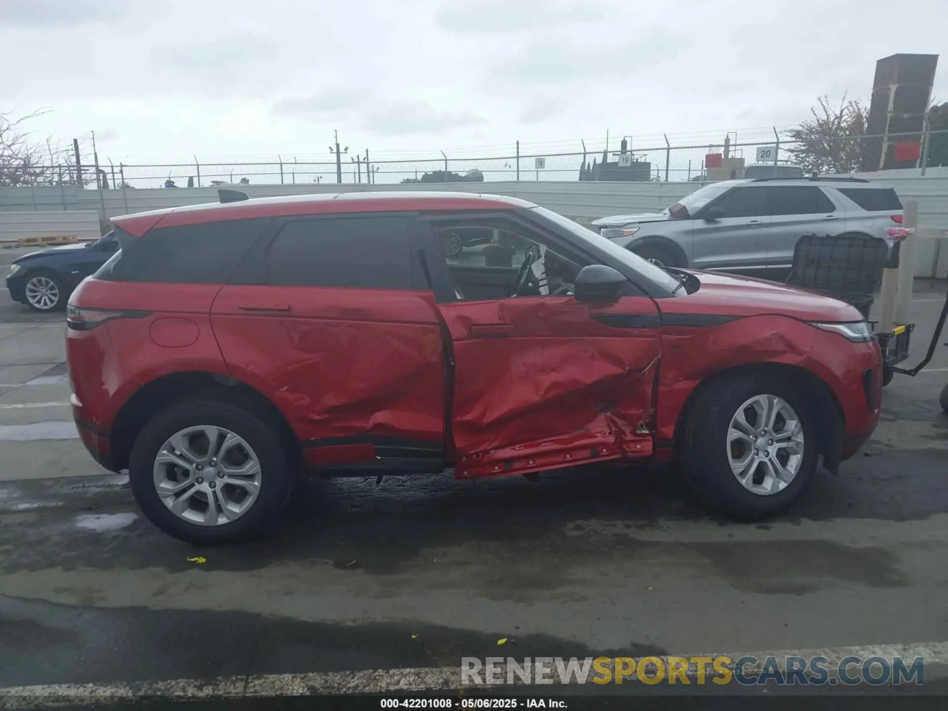 13 fotografías del automóvil dañado SALZJ2FX3LH117235 LAND ROVER RANGE ROVER EVOQUE 2020