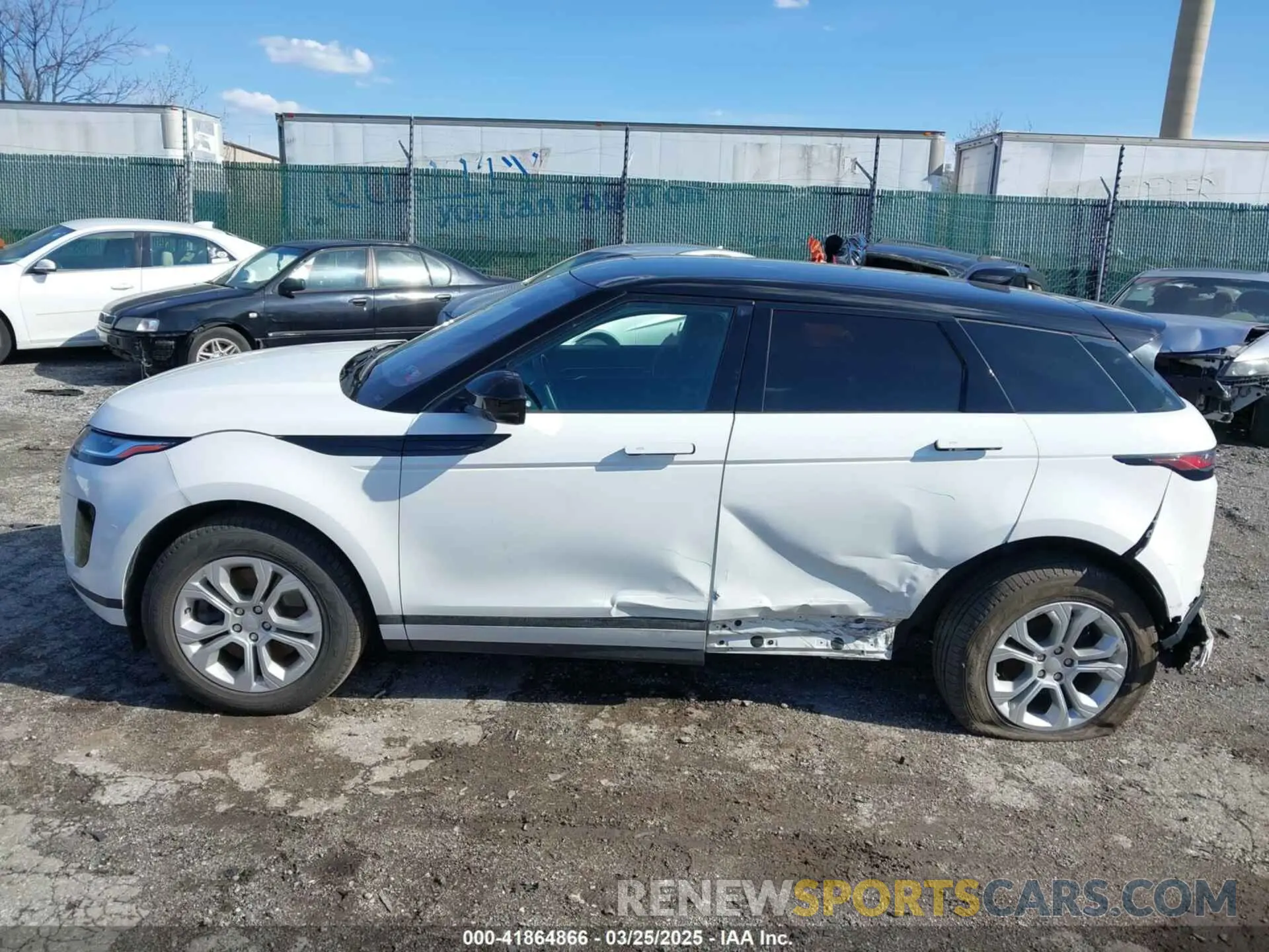 15 fotografías del automóvil dañado SALZJ2FX4LH028354 LAND ROVER RANGE ROVER EVOQUE 2020