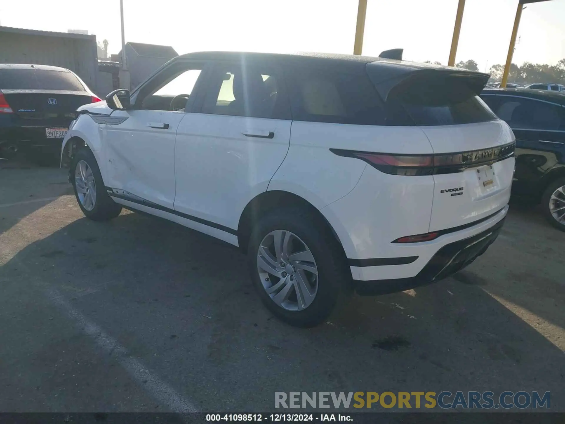 3 fotografías del automóvil dañado SALZJ2FX4LH043887 LAND ROVER RANGE ROVER EVOQUE 2020