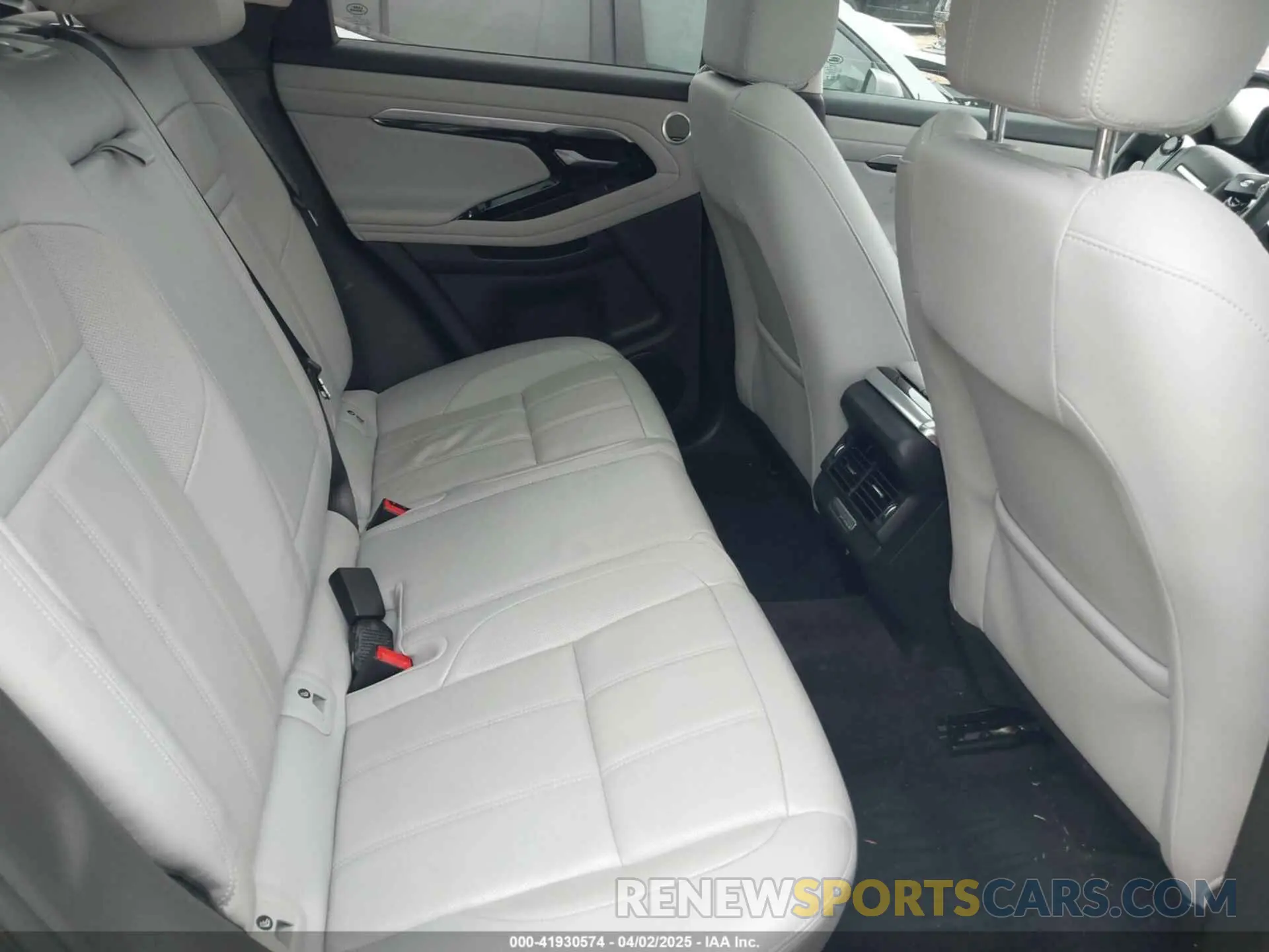 8 fotografías del automóvil dañado SALZJ2FX4LH081555 LAND ROVER RANGE ROVER EVOQUE 2020