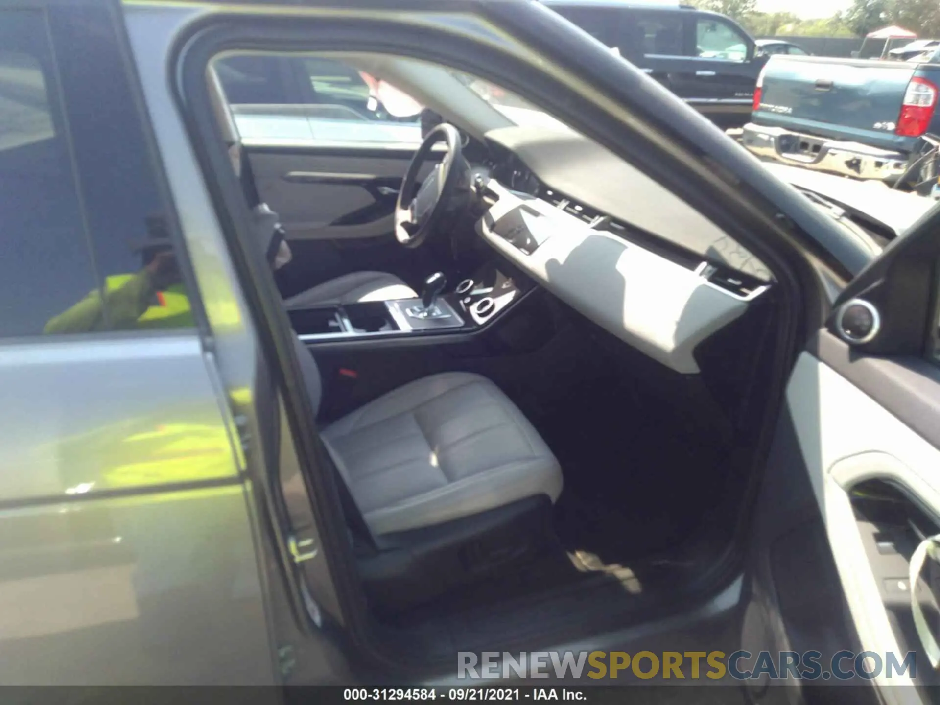 5 fotografías del automóvil dañado SALZJ2FX5LH060424 LAND ROVER RANGE ROVER EVOQUE 2020