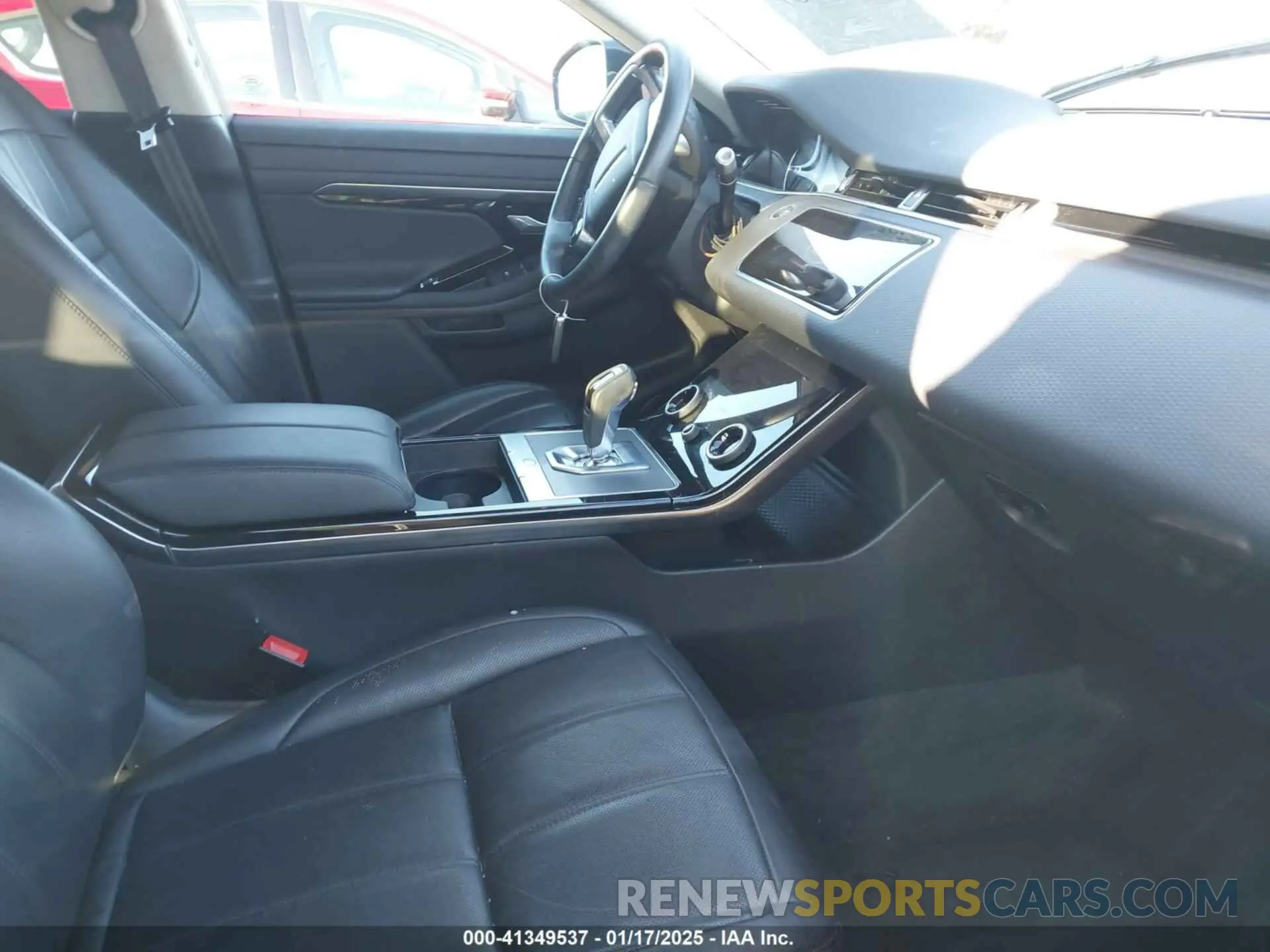 5 fotografías del automóvil dañado SALZJ2FX6LH021907 LAND ROVER RANGE ROVER EVOQUE 2020