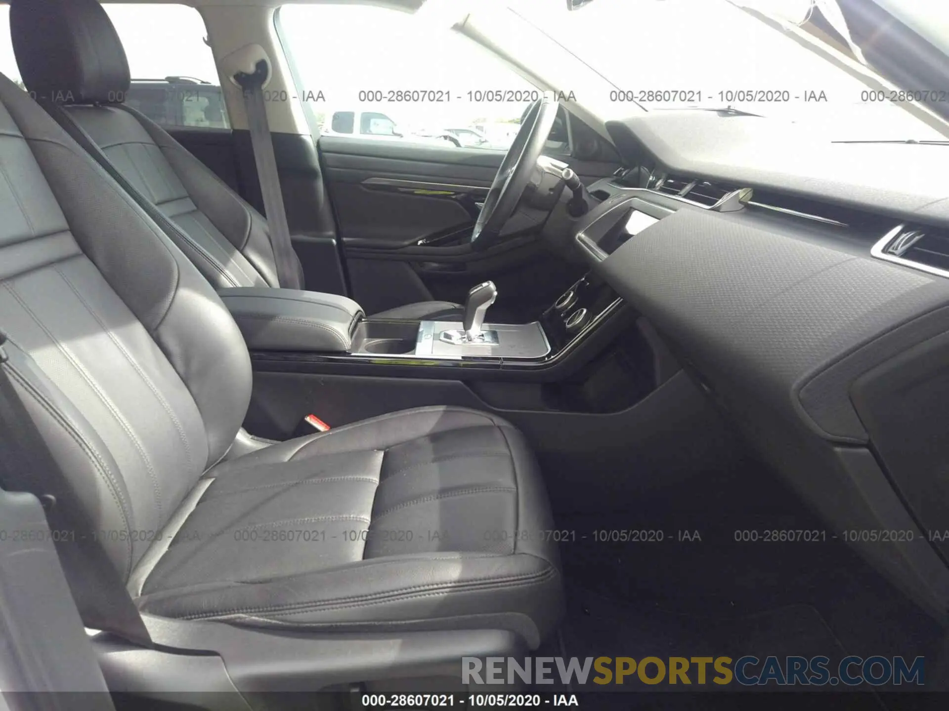5 fotografías del automóvil dañado SALZJ2FX6LH050517 LAND ROVER RANGE ROVER EVOQUE 2020