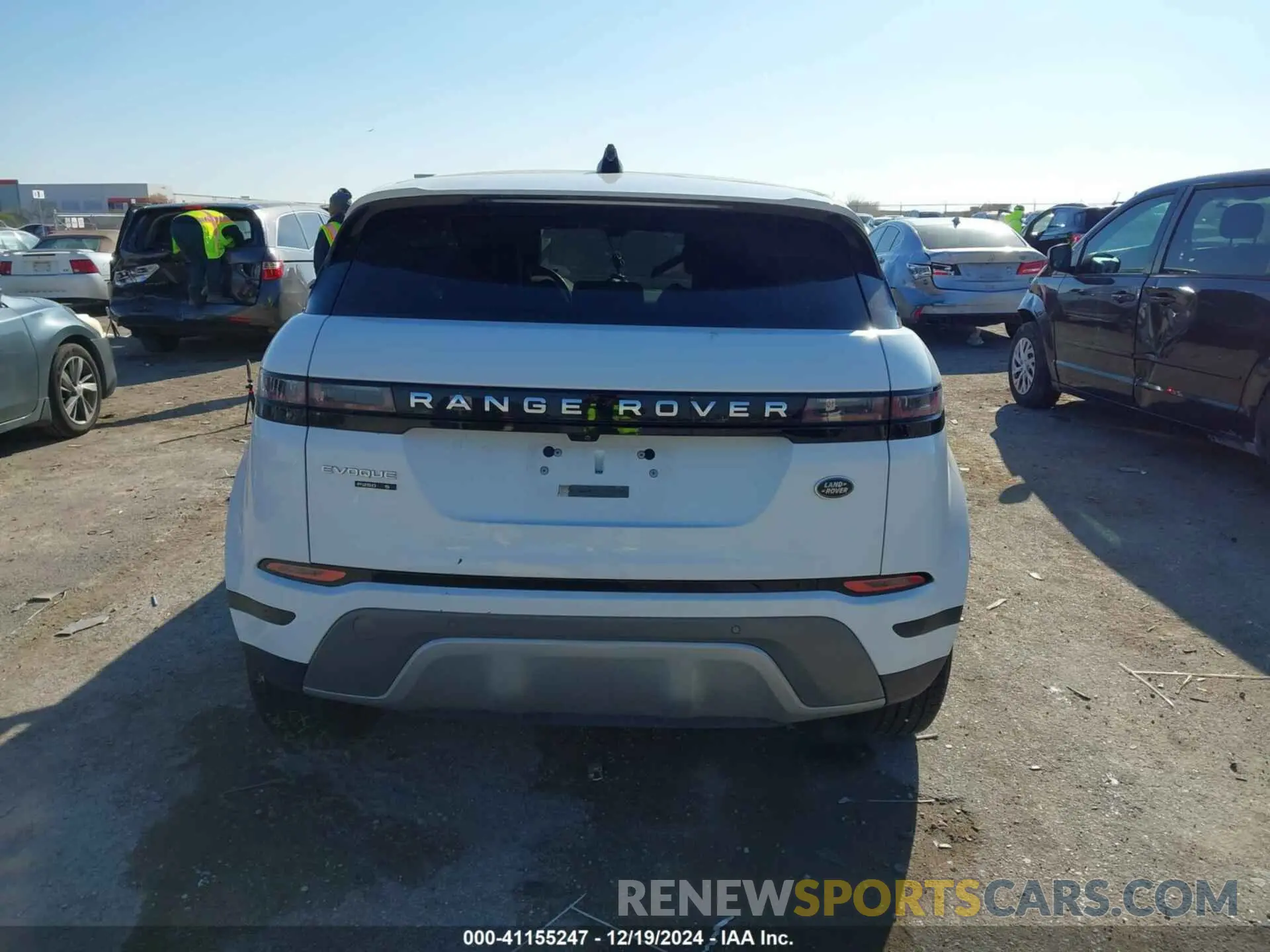 15 fotografías del automóvil dañado SALZJ2FX9LH030293 LAND ROVER RANGE ROVER EVOQUE 2020