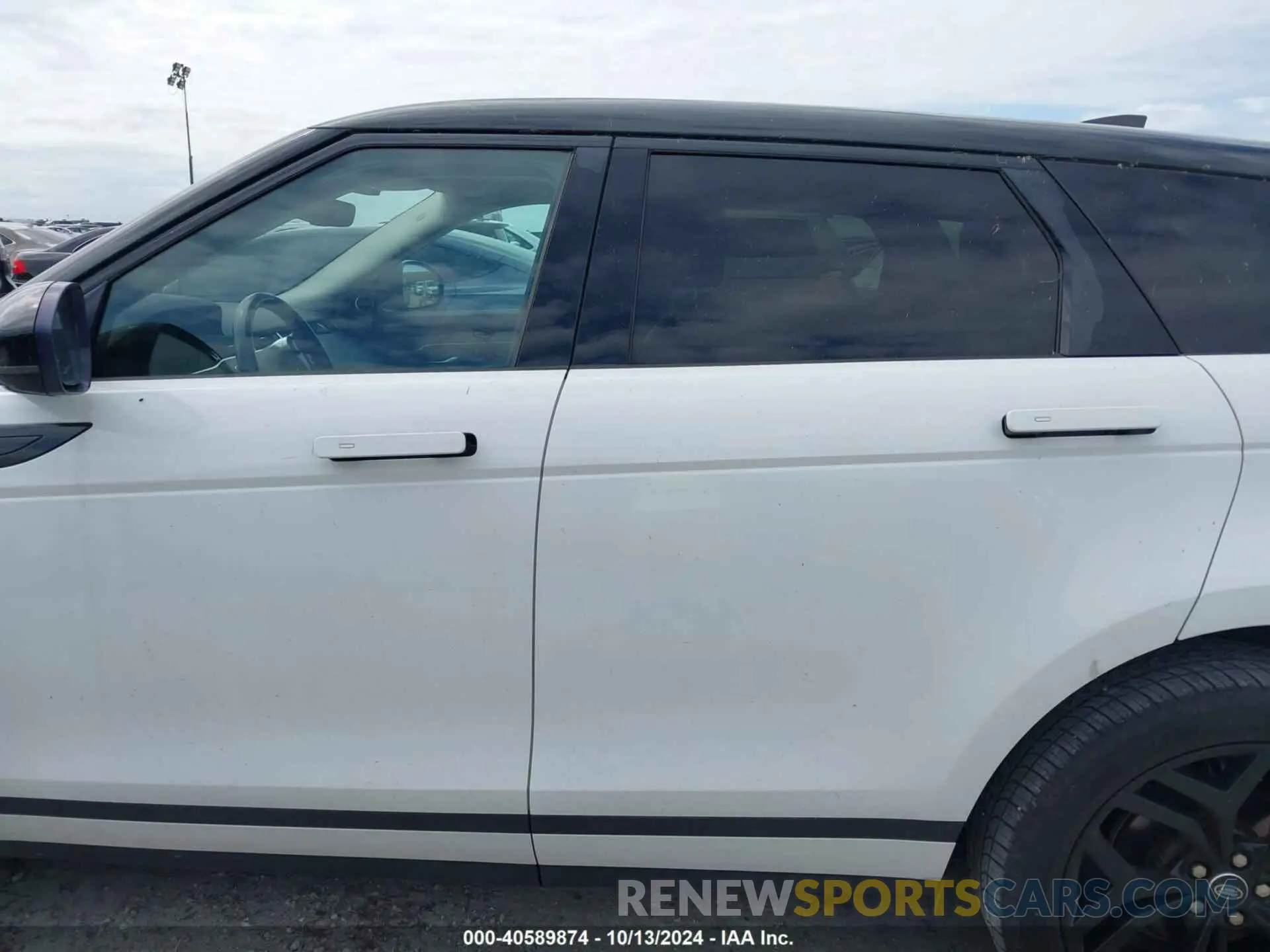 14 fotografías del automóvil dañado SALZJ2FX9LH043884 LAND ROVER RANGE ROVER EVOQUE 2020