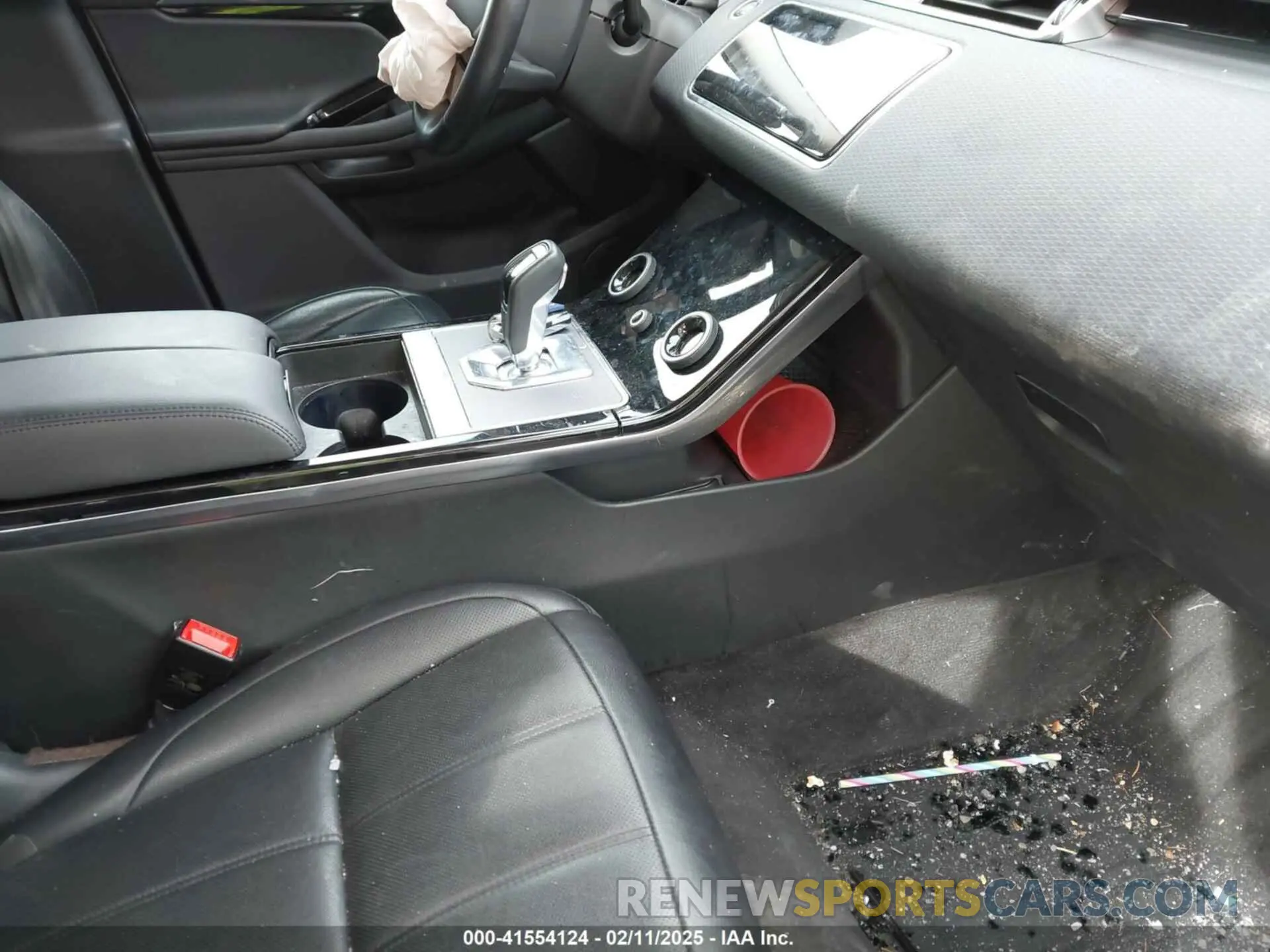 5 fotografías del automóvil dañado SALZJ2FX9LH061706 LAND ROVER RANGE ROVER EVOQUE 2020