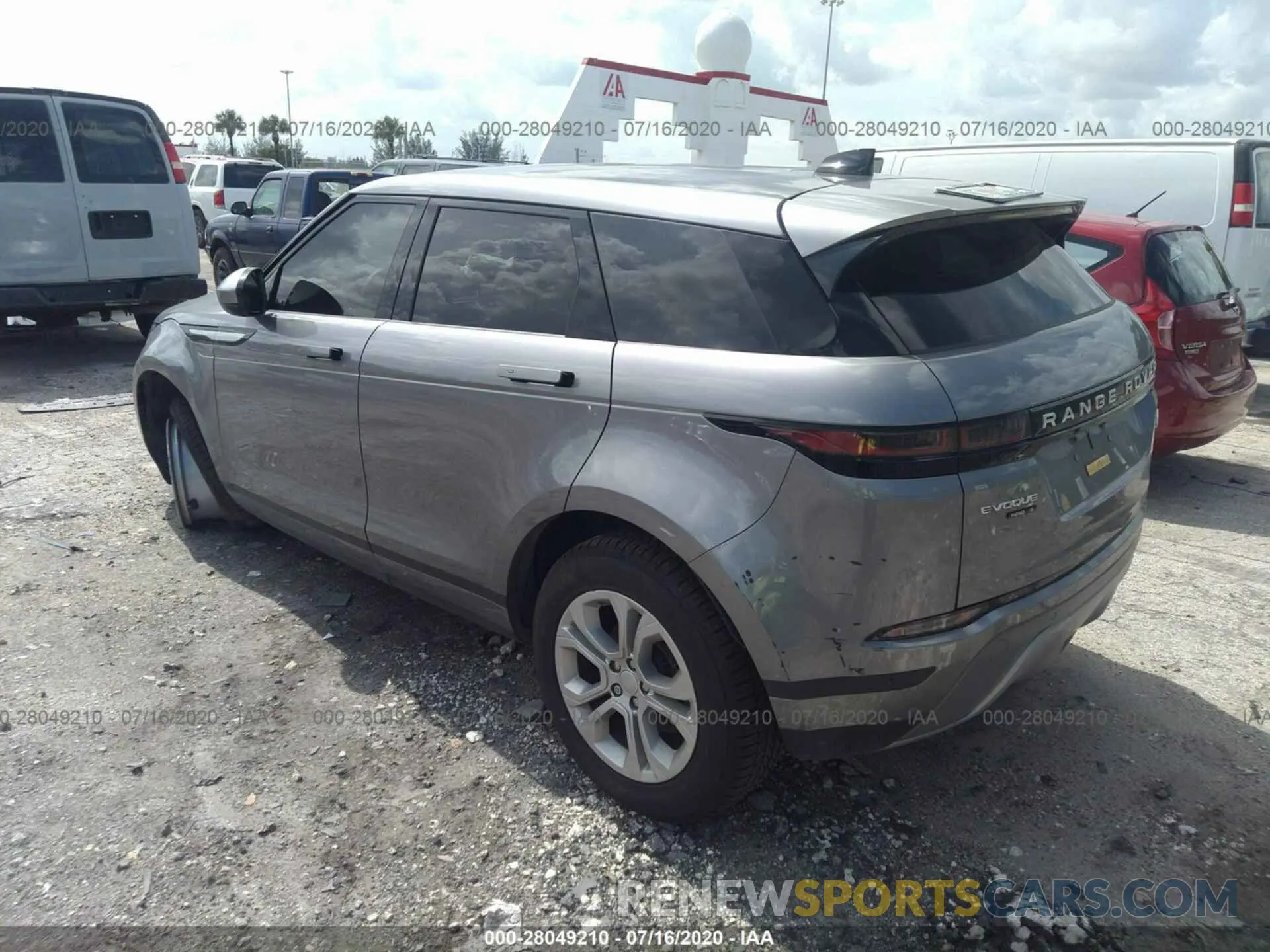3 fotografías del automóvil dañado SALZJ2FX9LH068171 LAND ROVER RANGE ROVER EVOQUE 2020