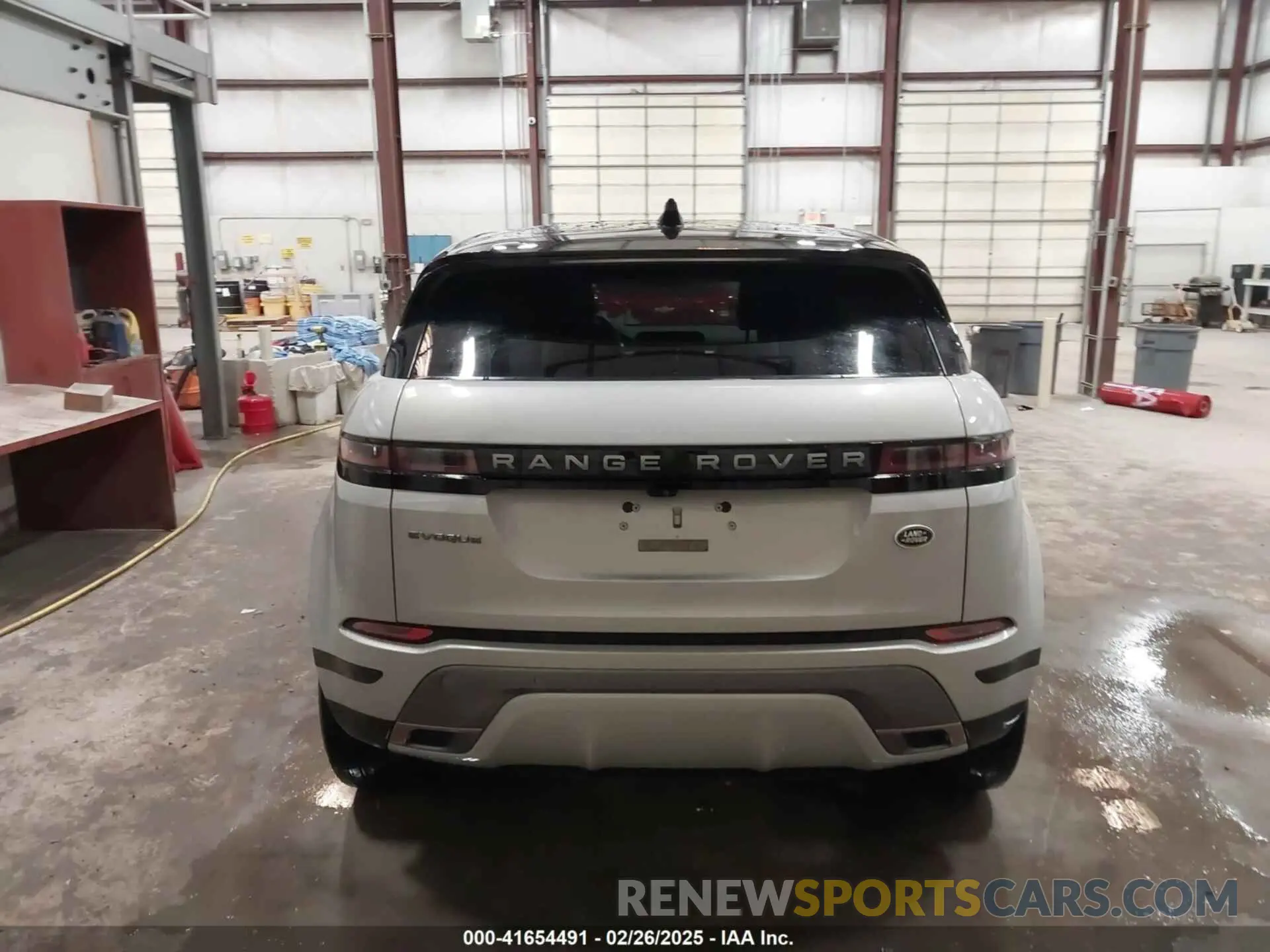 16 fotografías del automóvil dañado SALZL2FX8LH104345 LAND ROVER RANGE ROVER EVOQUE 2020