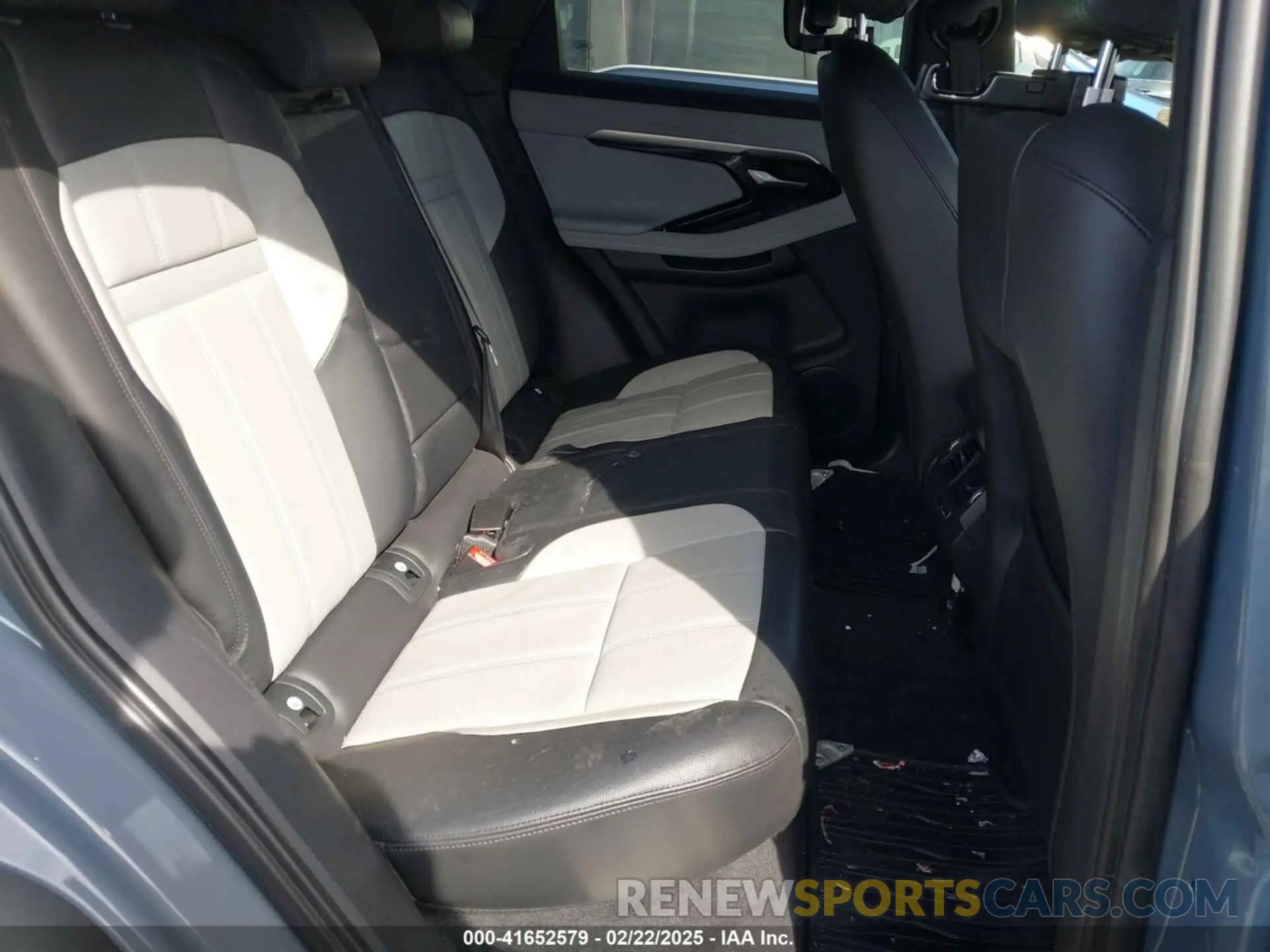 8 fotografías del automóvil dañado SALZL2FXXLH050238 LAND ROVER RANGE ROVER EVOQUE 2020