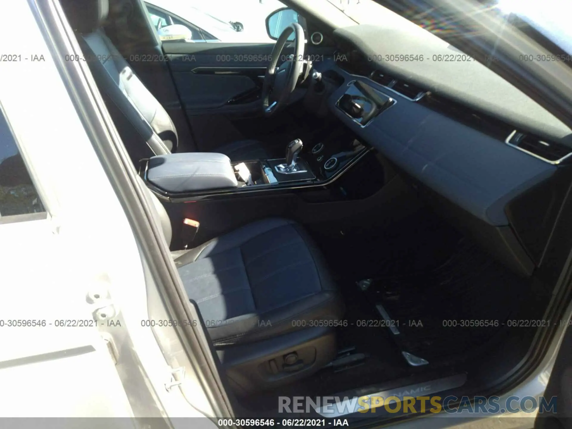 5 fotografías del automóvil dañado SALZL2GX1LH041782 LAND ROVER RANGE ROVER EVOQUE 2020