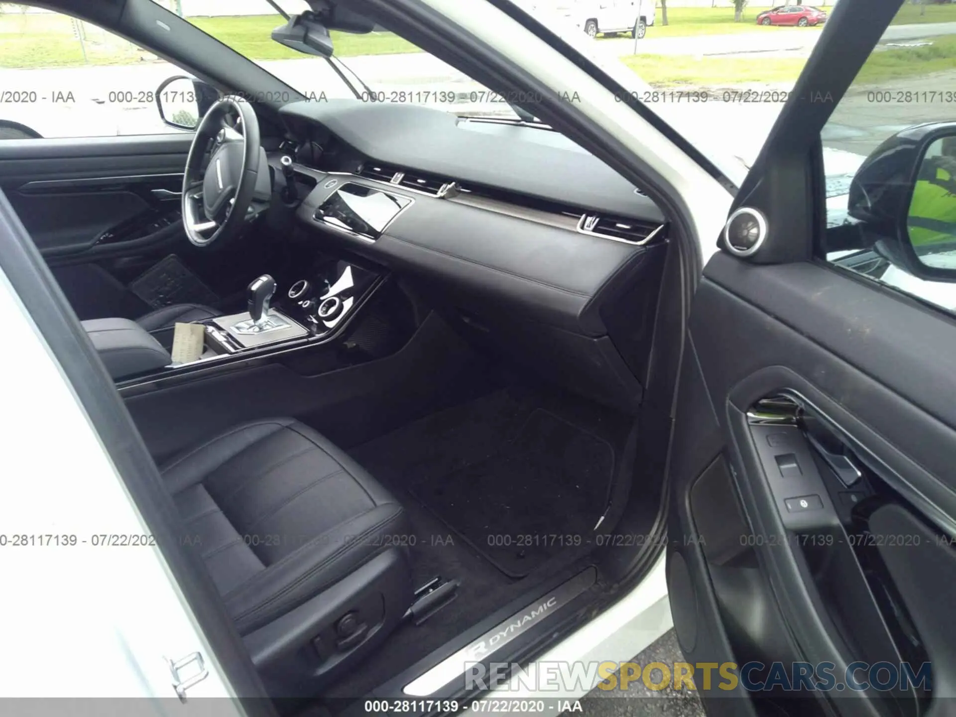 5 fotografías del automóvil dañado SALZM2GX0LH033458 LAND ROVER RANGE ROVER EVOQUE 2020