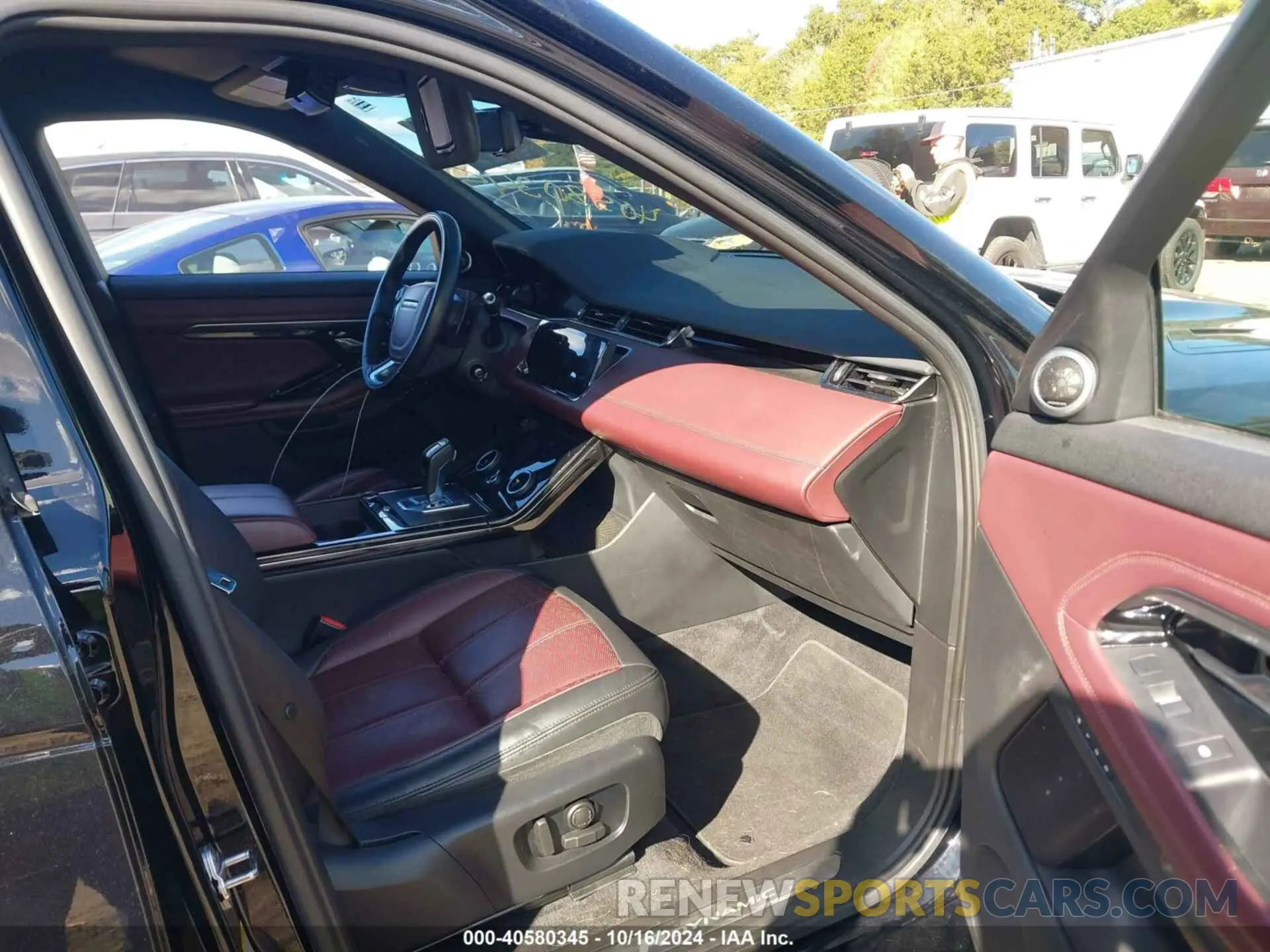 5 fotografías del automóvil dañado SALZM2GX6LH018589 LAND ROVER RANGE ROVER EVOQUE 2020