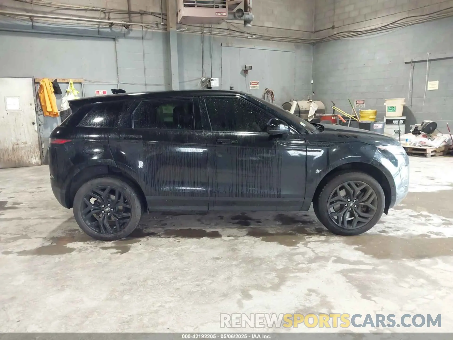 13 fotografías del automóvil dañado SALZP2FX3LH021085 LAND ROVER RANGE ROVER EVOQUE 2020