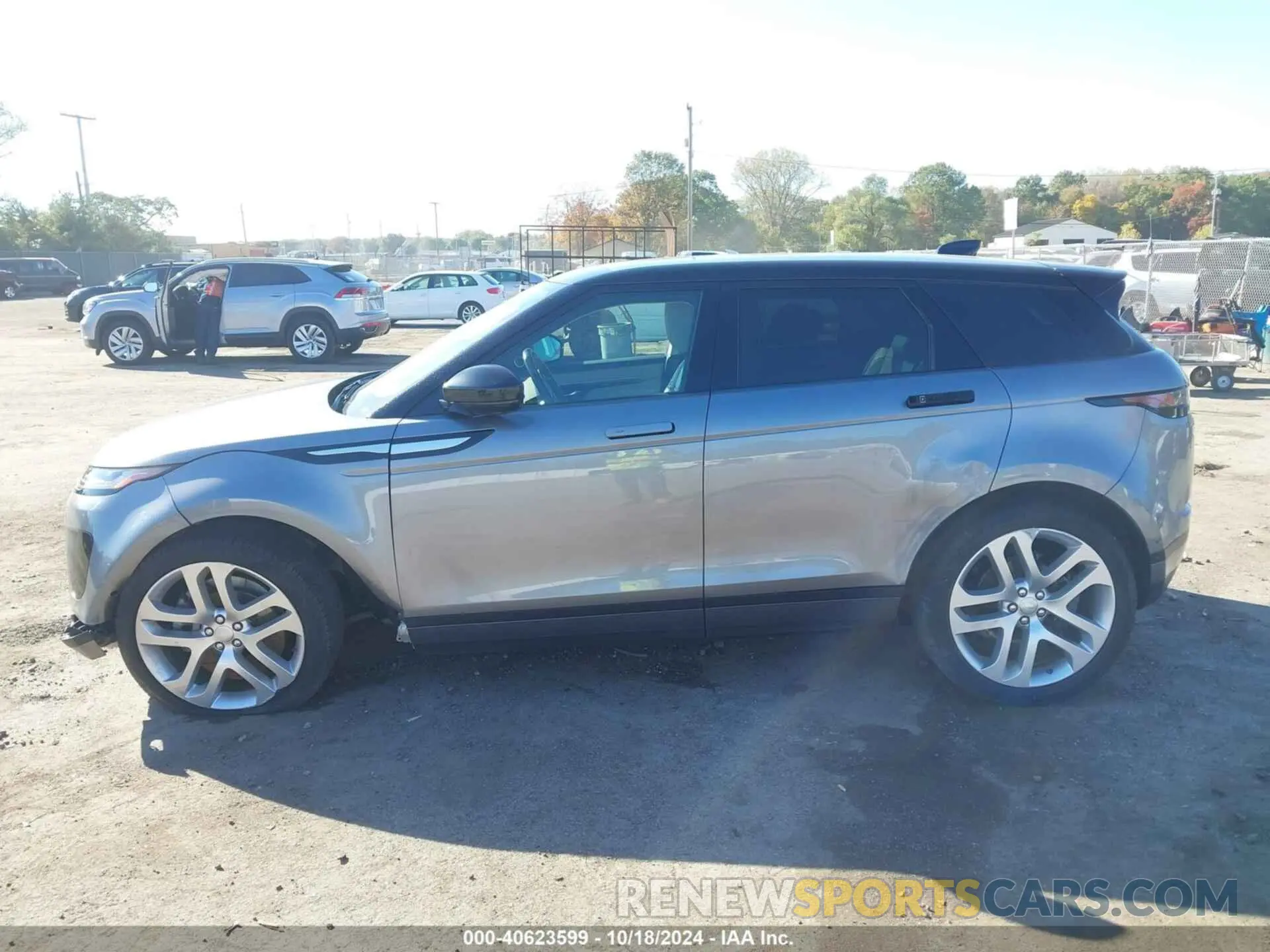 15 fotografías del automóvil dañado SALZP2FX3LH043278 LAND ROVER RANGE ROVER EVOQUE 2020