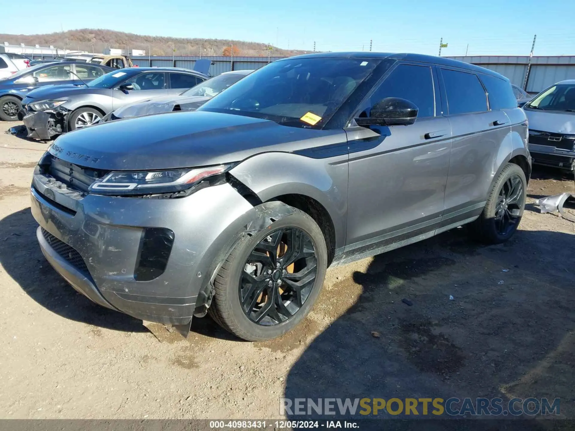 2 fotografías del automóvil dañado SALZP2FX4LH004814 LAND ROVER RANGE ROVER EVOQUE 2020