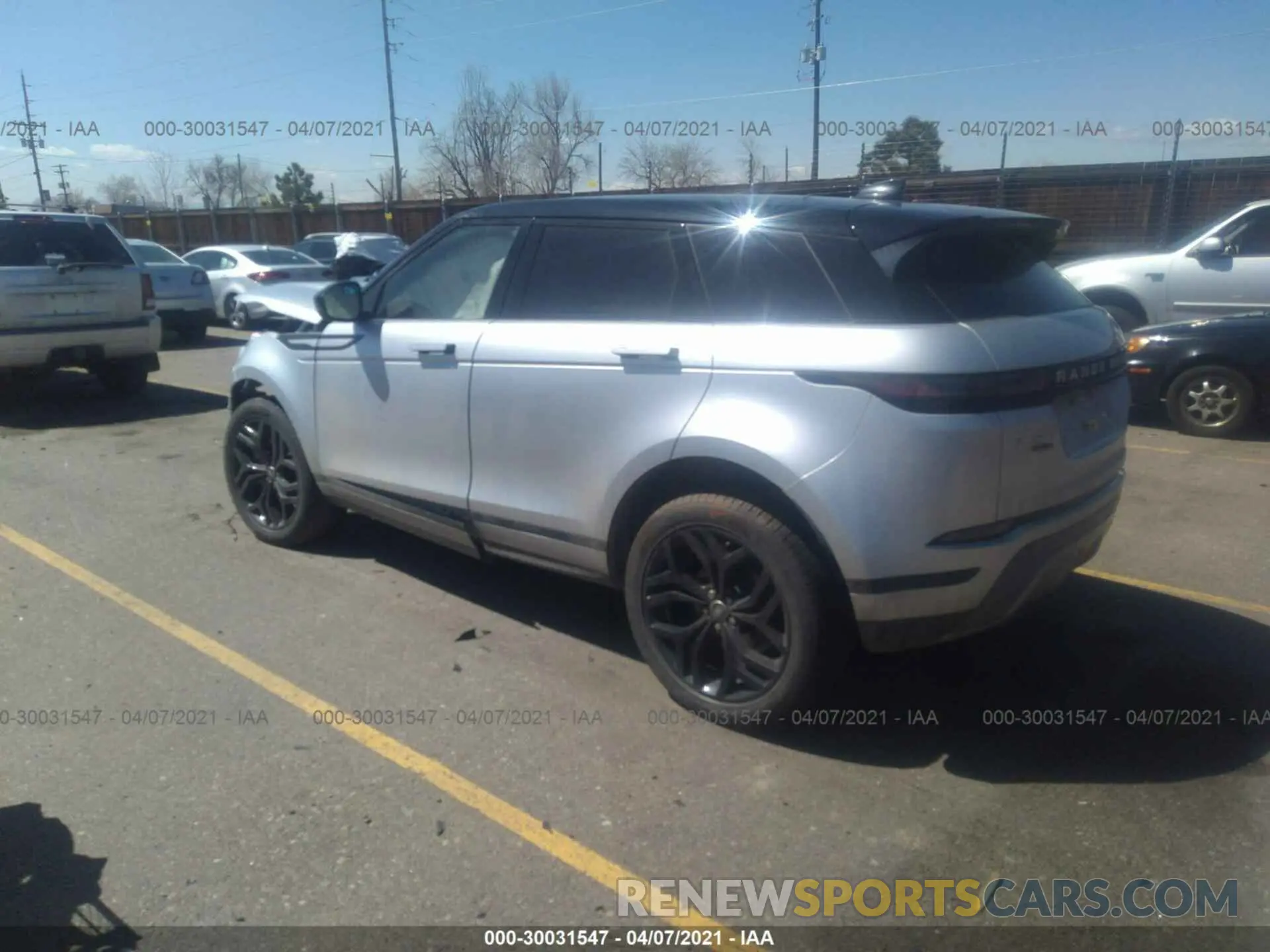 3 fotografías del automóvil dañado SALZP2FX4LH022097 LAND ROVER RANGE ROVER EVOQUE 2020