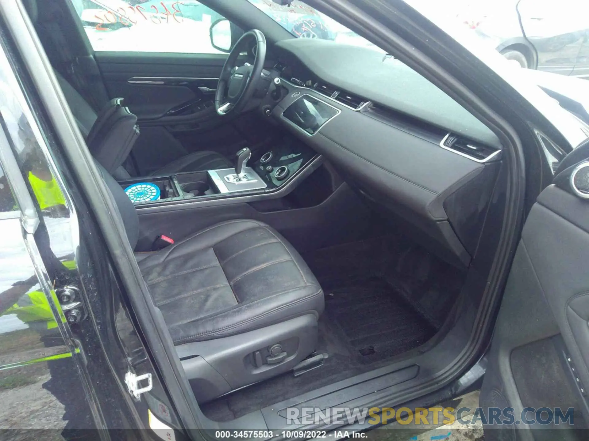 5 fotografías del automóvil dañado SALZP2FX5LH006930 LAND ROVER RANGE ROVER EVOQUE 2020