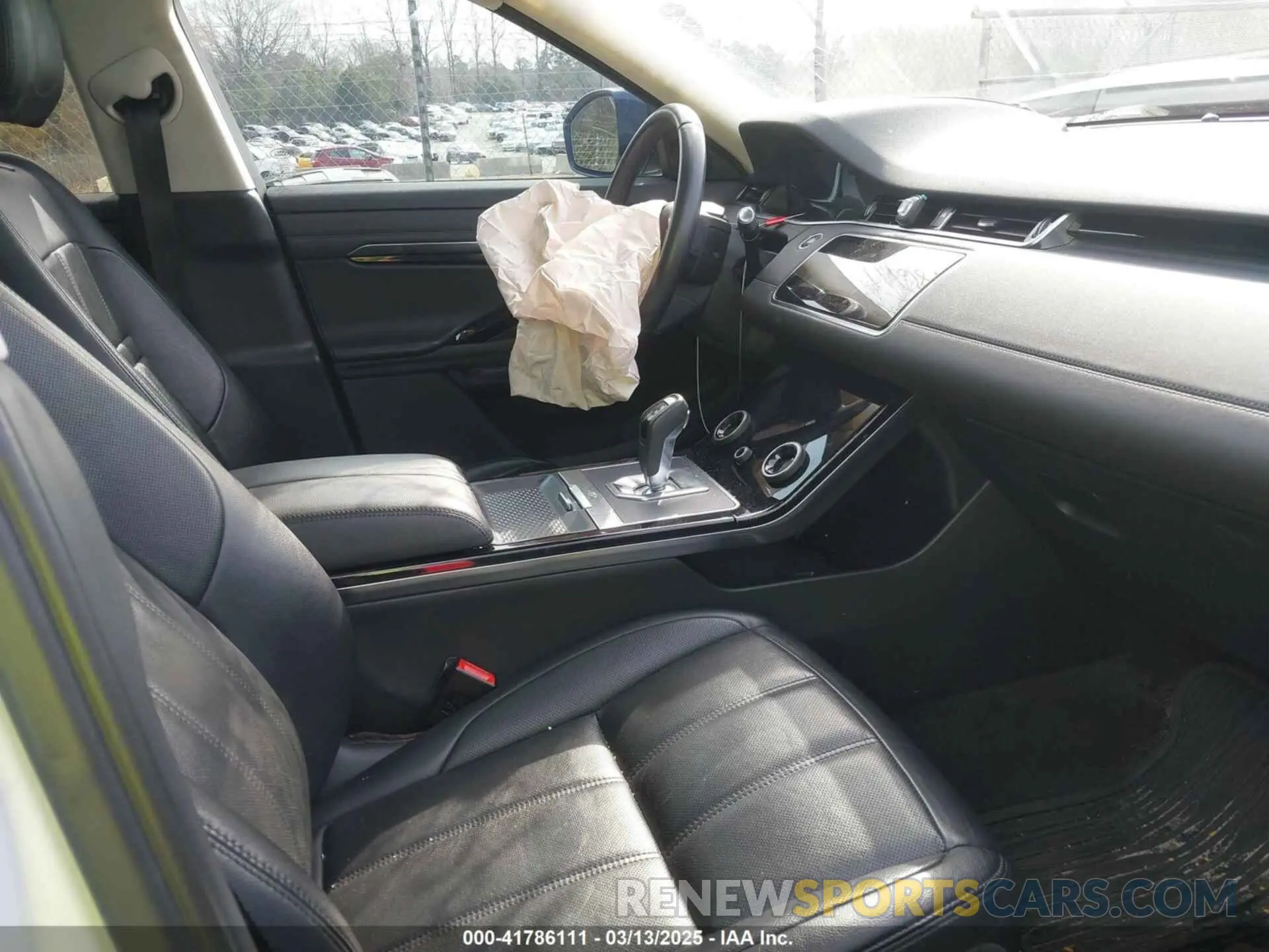 5 fotografías del automóvil dañado SALZP2FX5LH020407 LAND ROVER RANGE ROVER EVOQUE 2020