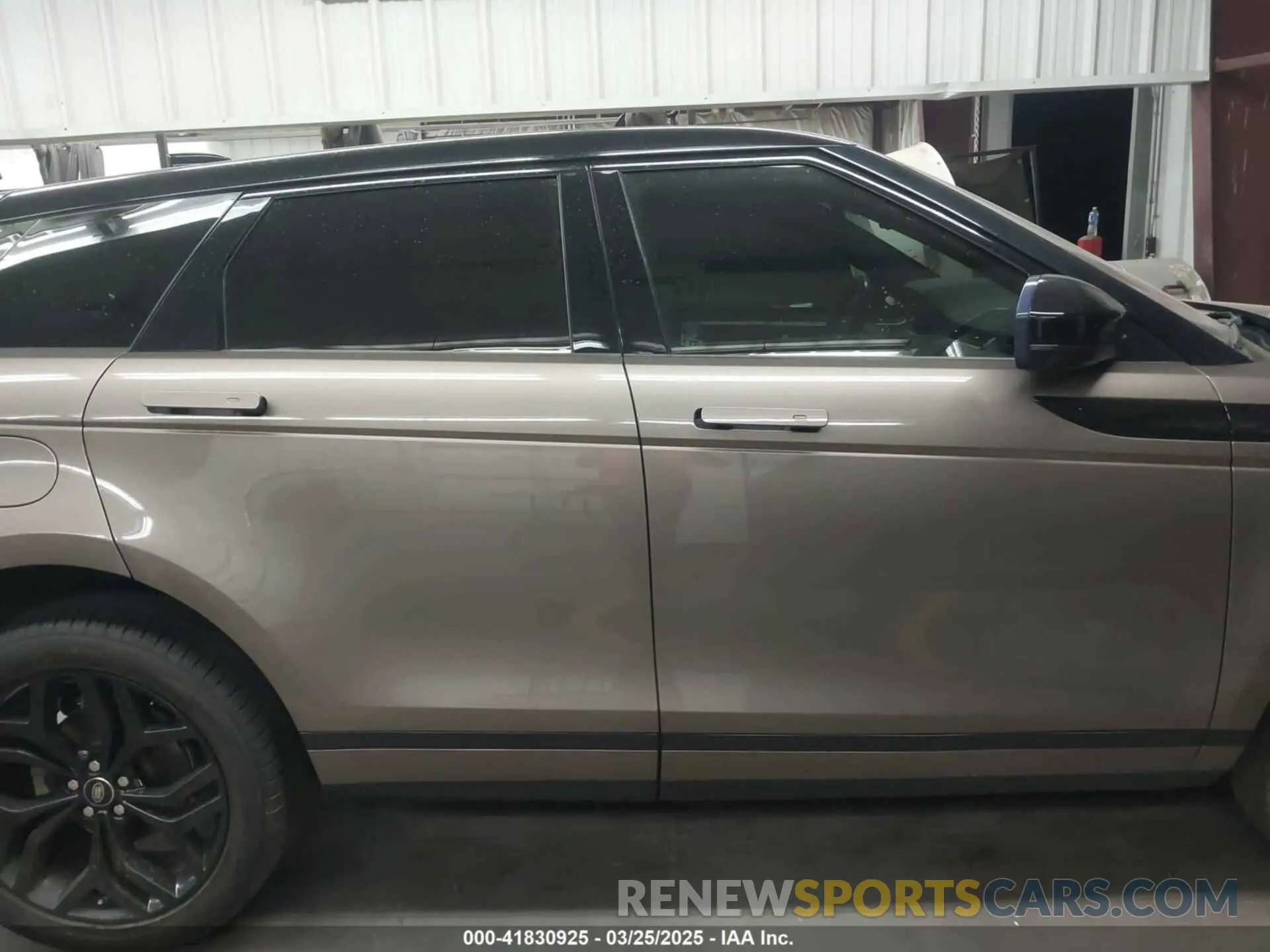 14 fotografías del automóvil dañado SALZP2FX5LH031469 LAND ROVER RANGE ROVER EVOQUE 2020