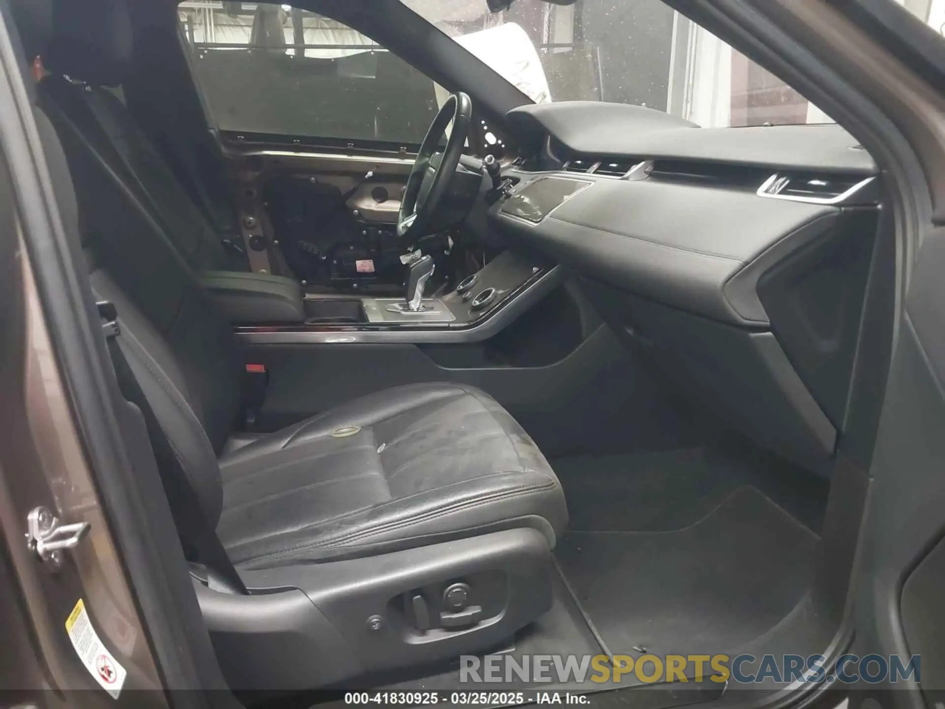 5 fotografías del automóvil dañado SALZP2FX5LH031469 LAND ROVER RANGE ROVER EVOQUE 2020