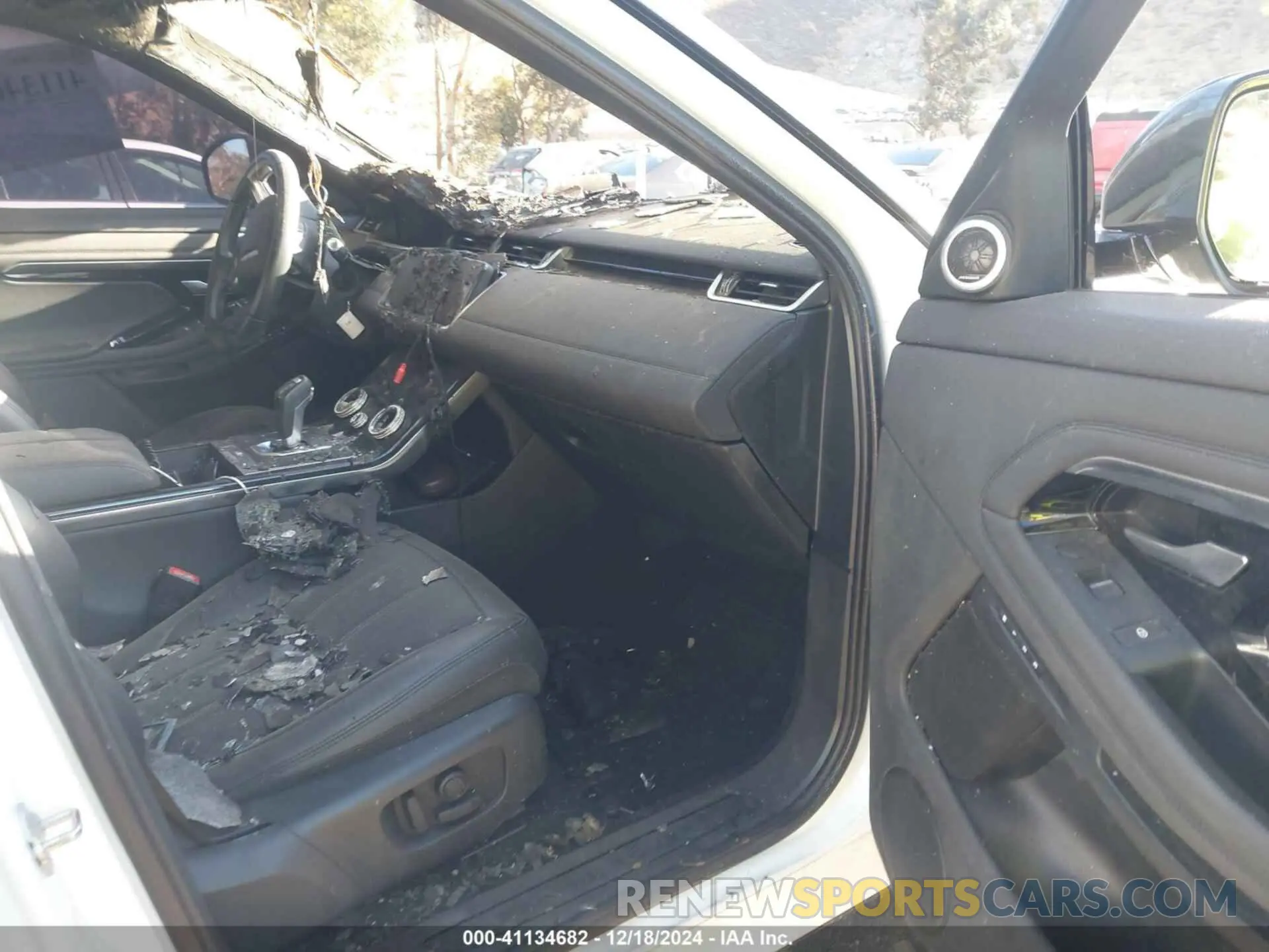 5 fotografías del automóvil dañado SALZP2FX5LH100581 LAND ROVER RANGE ROVER EVOQUE 2020