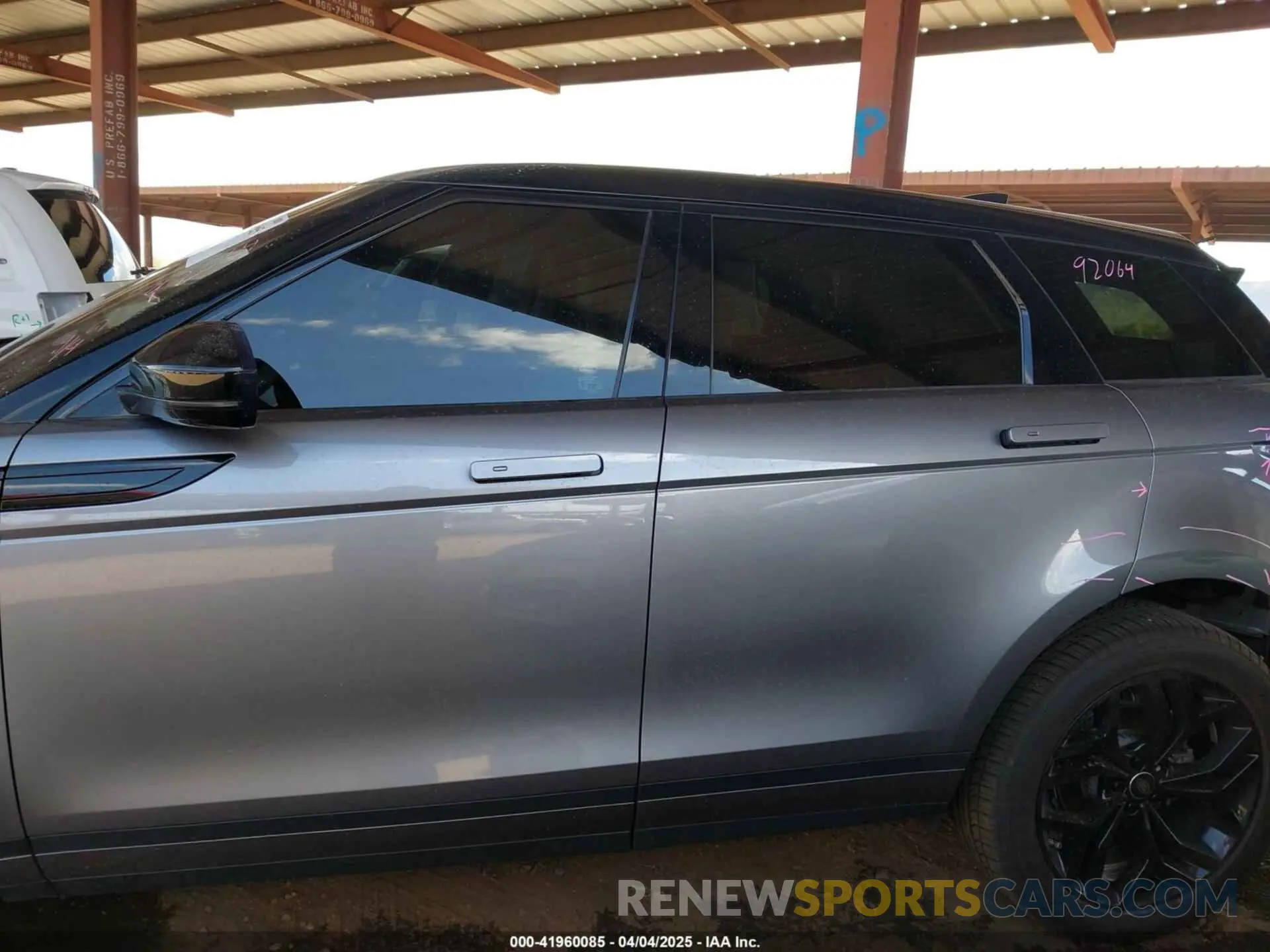 15 fotografías del automóvil dañado SALZP2FX5LH105988 LAND ROVER RANGE ROVER EVOQUE 2020