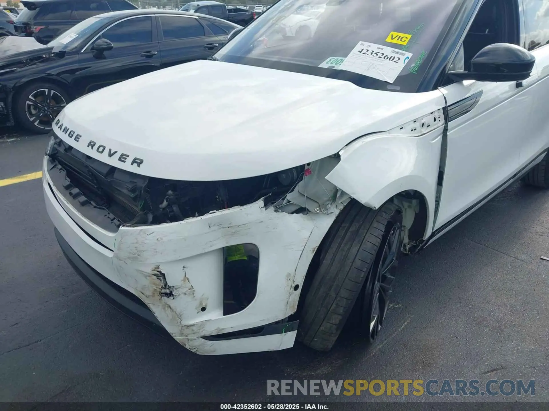 6 fotografías del automóvil dañado SALZP2FX6LH019279 LAND ROVER RANGE ROVER EVOQUE 2020