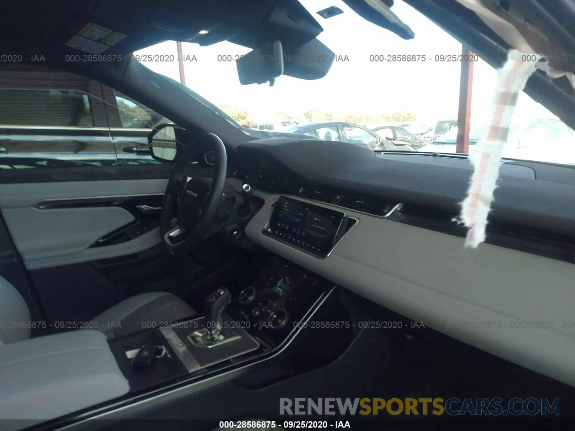 5 fotografías del automóvil dañado SALZP2FX7LH004516 LAND ROVER RANGE ROVER EVOQUE 2020