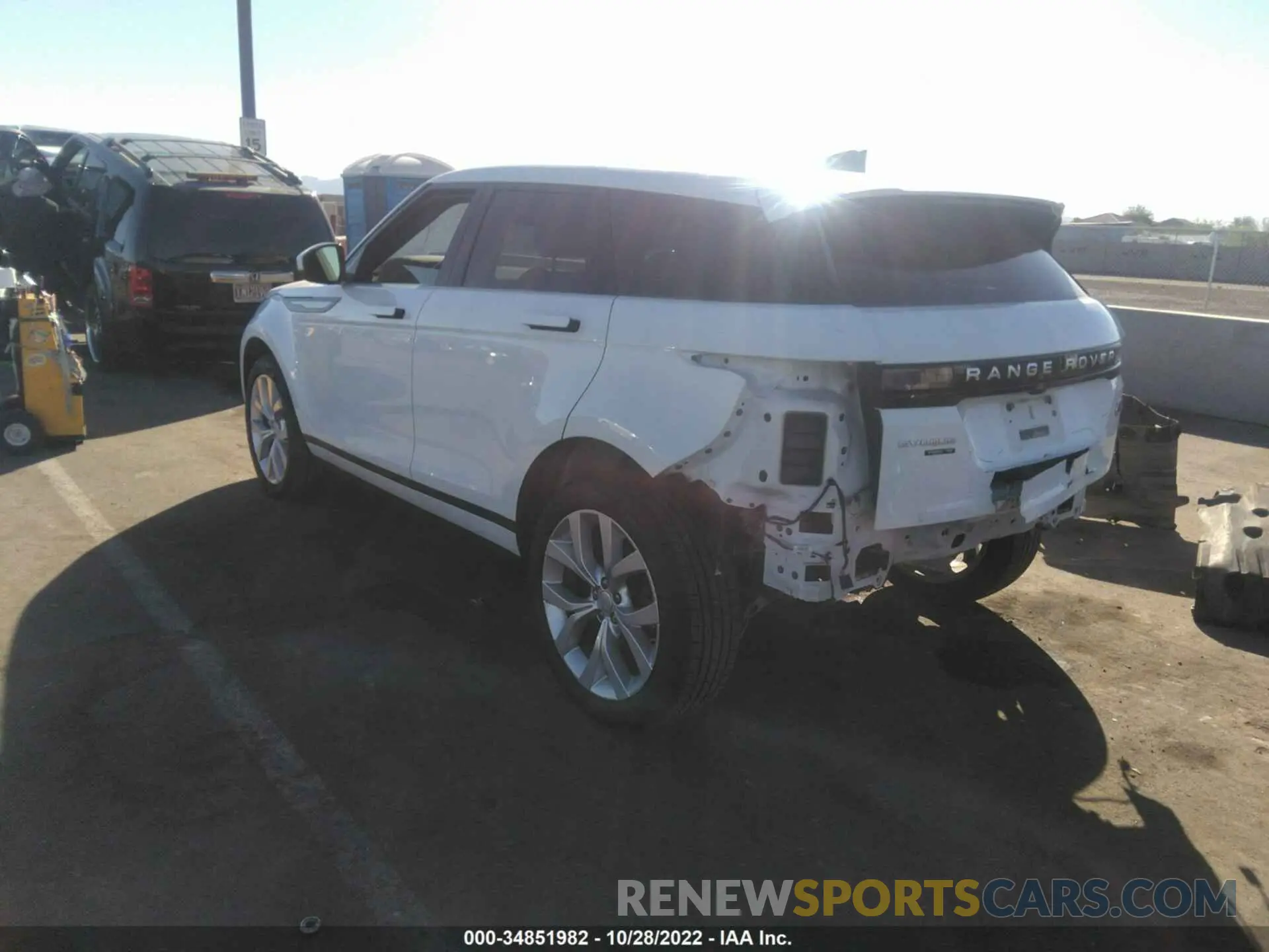 3 fotografías del automóvil dañado SALZP2FX7LH076509 LAND ROVER RANGE ROVER EVOQUE 2020
