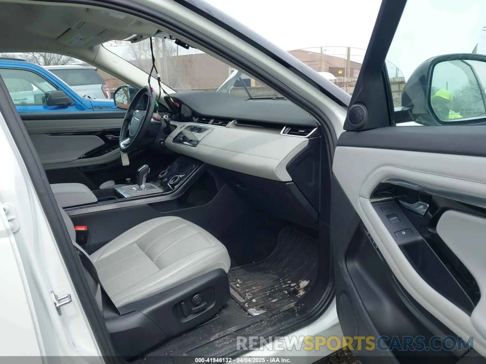 5 fotografías del automóvil dañado SALZP2FX7LH121383 LAND ROVER RANGE ROVER EVOQUE 2020