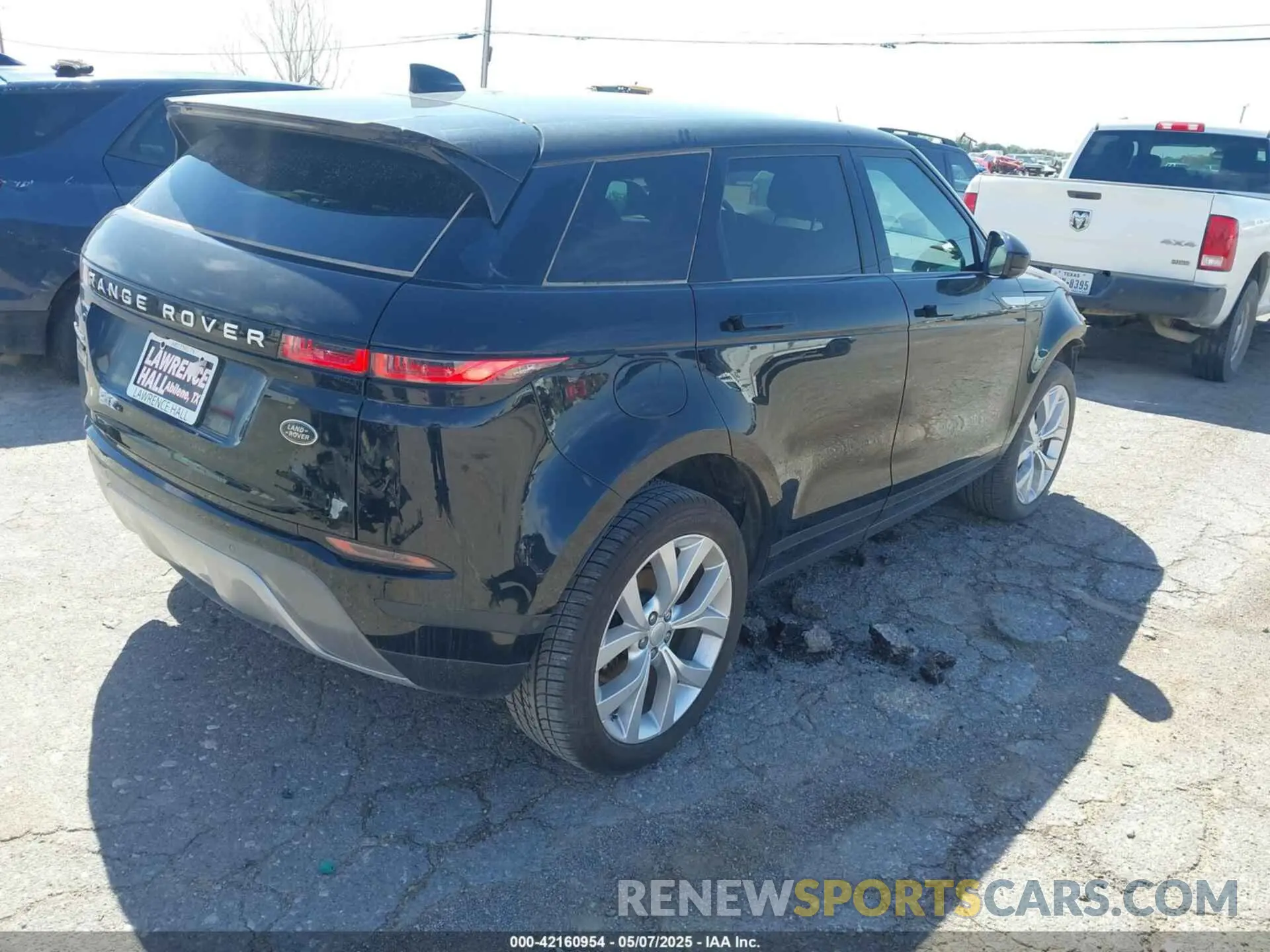 4 fotografías del automóvil dañado SALZP2FX8LH077135 LAND ROVER RANGE ROVER EVOQUE 2020