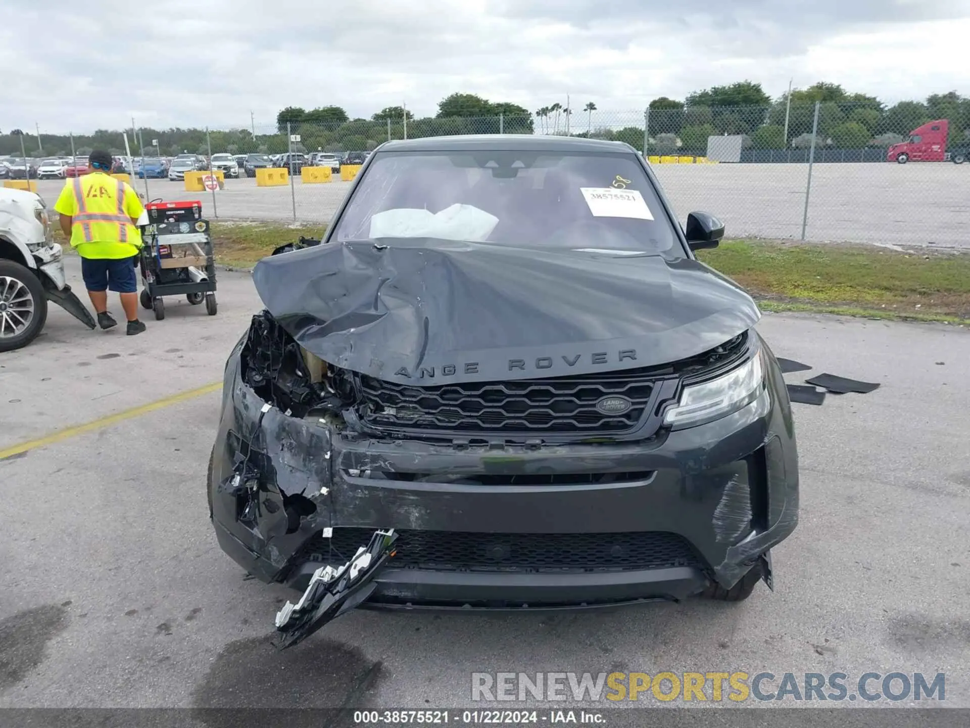 12 fotografías del automóvil dañado SALZP2FXXLH070641 LAND ROVER RANGE ROVER EVOQUE 2020