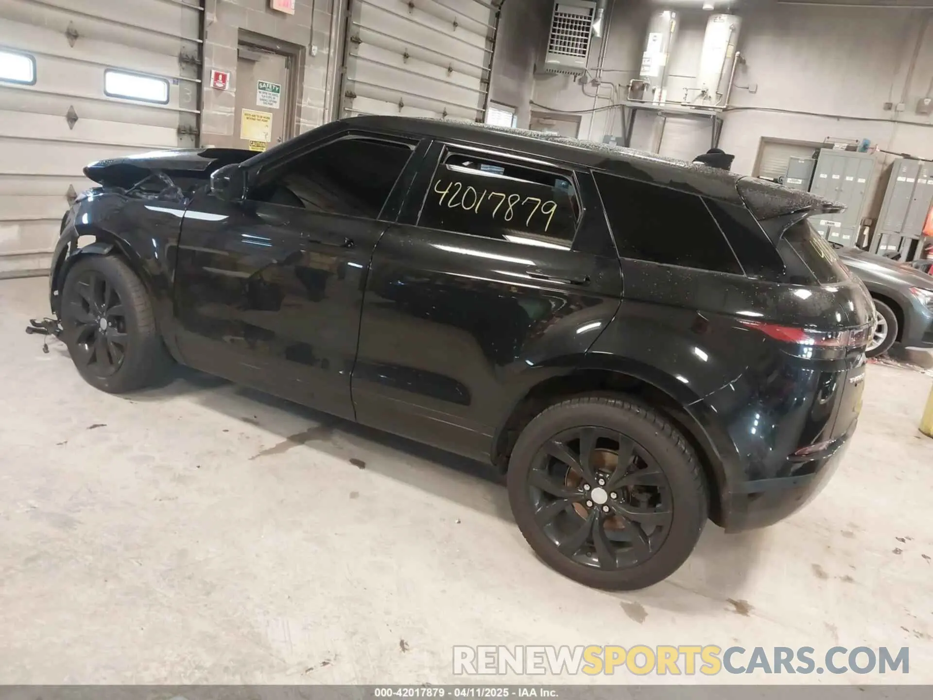 3 fotografías del automóvil dañado SALZP2FXXLH120230 LAND ROVER RANGE ROVER EVOQUE 2020
