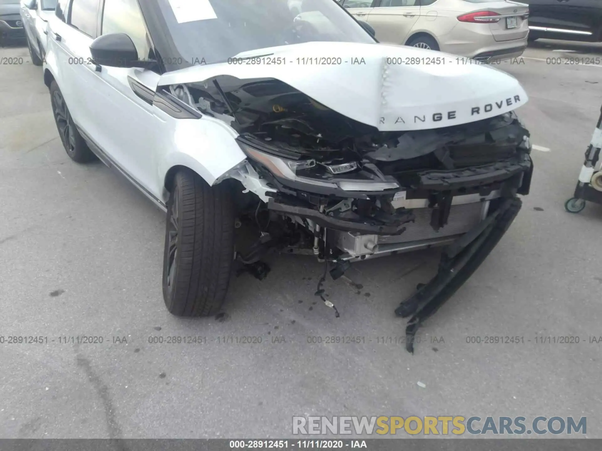 6 fotografías del automóvil dañado SALZT2GX4LH032123 LAND ROVER RANGE ROVER EVOQUE 2020