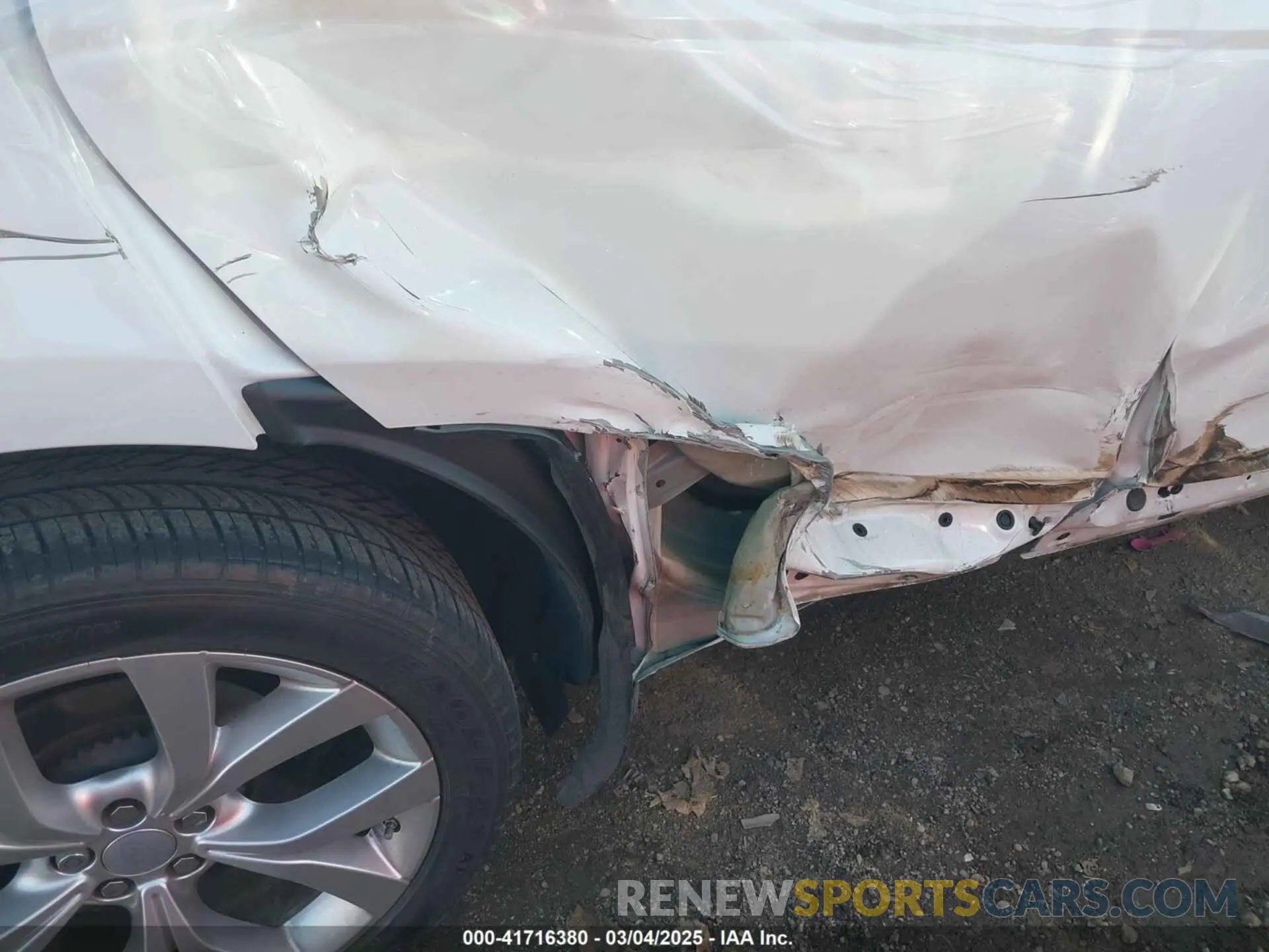 6 fotografías del automóvil dañado SALZT2GX5LH055345 LAND ROVER RANGE ROVER EVOQUE 2020