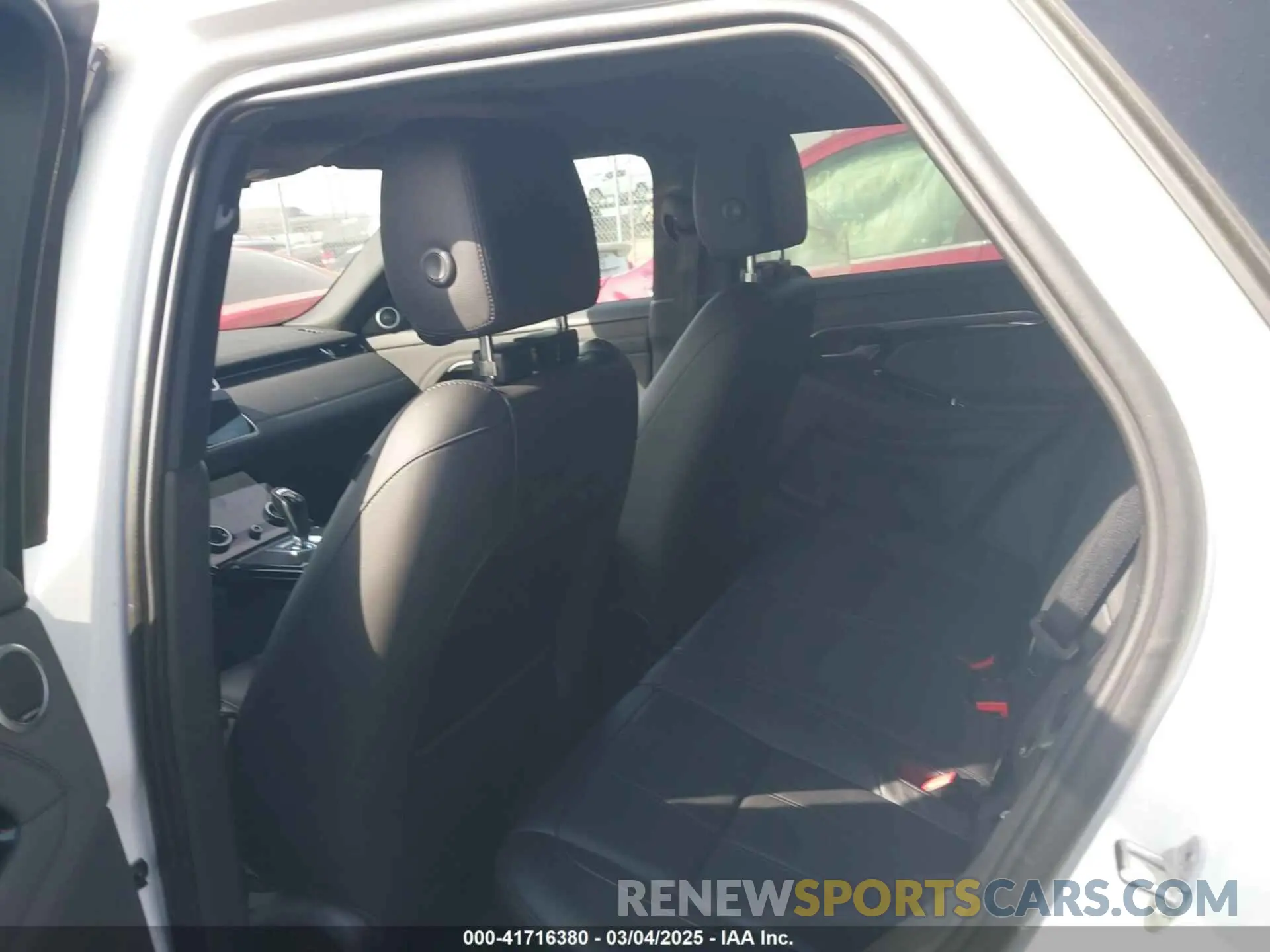 8 fotografías del automóvil dañado SALZT2GX5LH055345 LAND ROVER RANGE ROVER EVOQUE 2020