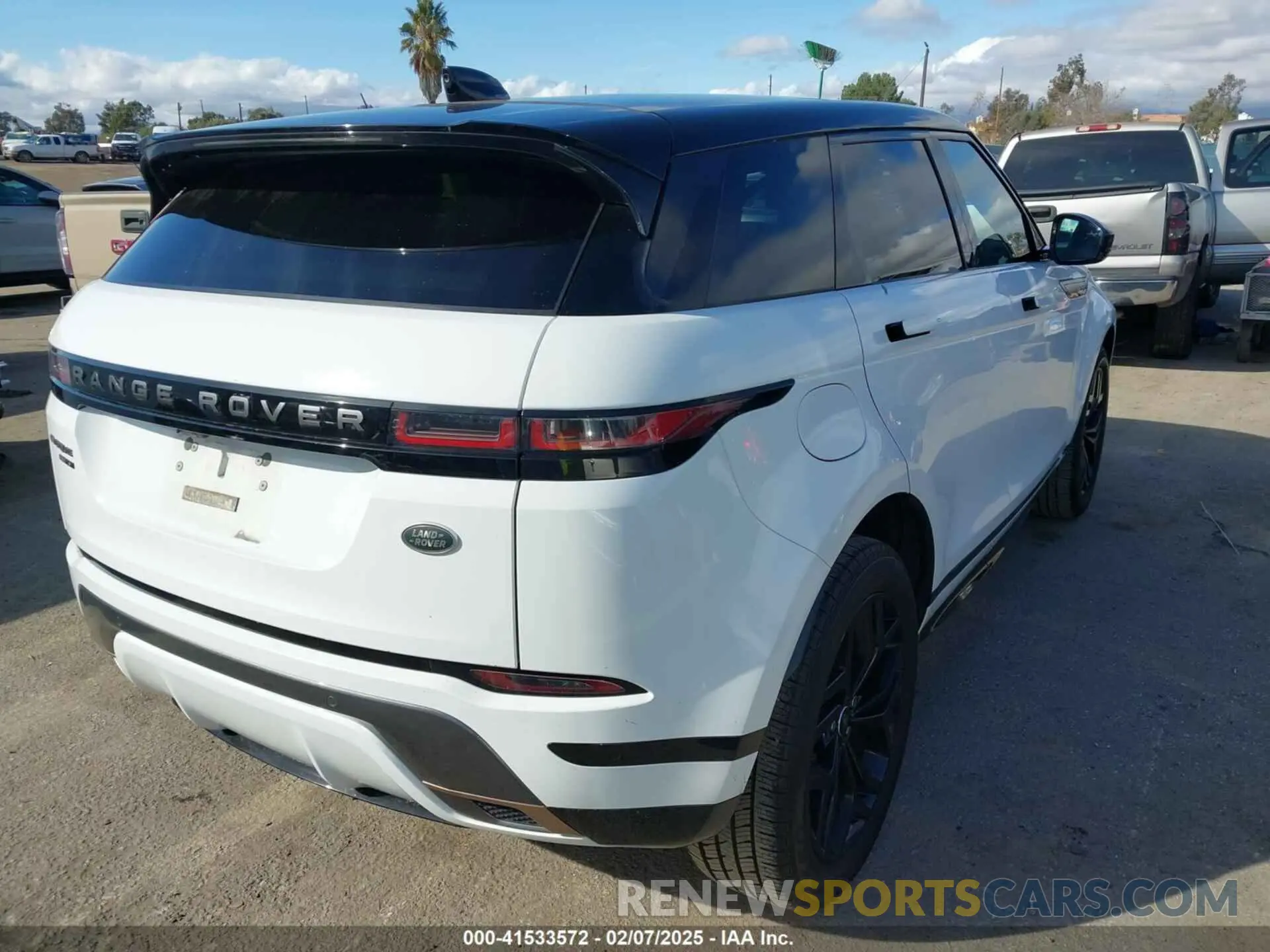 4 fotografías del automóvil dañado SALZT2GX7LH023559 LAND ROVER RANGE ROVER EVOQUE 2020