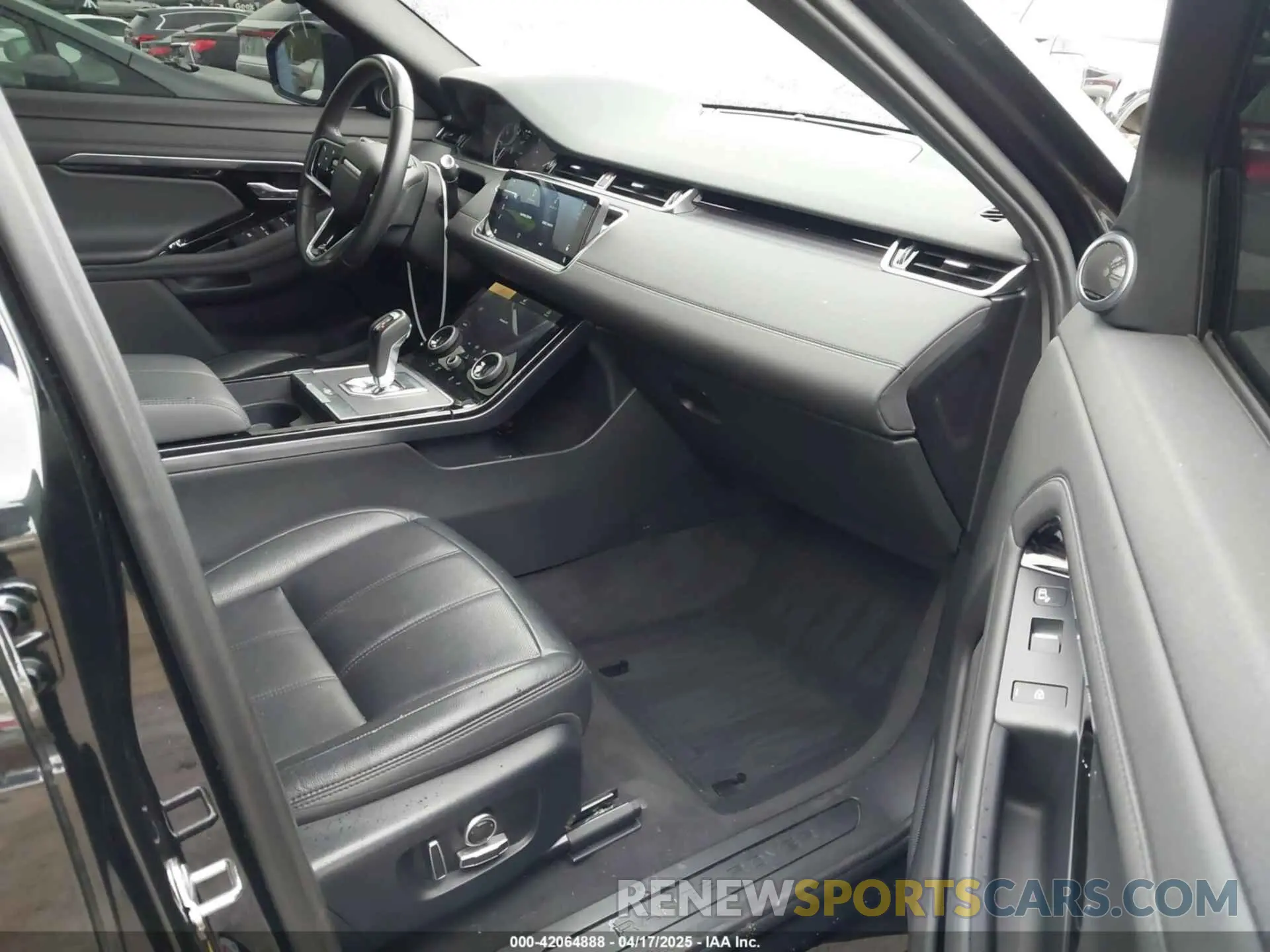 5 fotografías del automóvil dañado SALZJ2FX7MH152149 LAND ROVER RANGE ROVER EVOQUE 2021