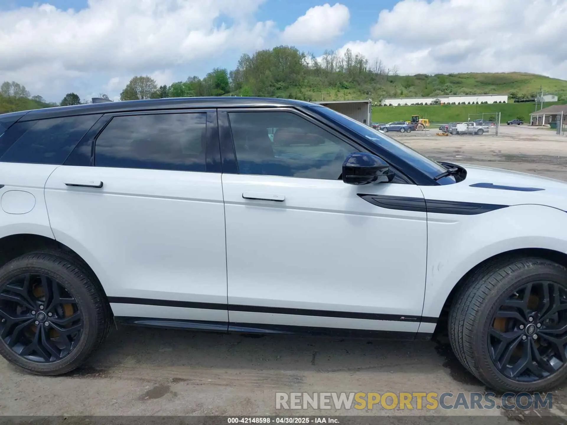 13 fotografías del automóvil dañado SALZL2FX8MH123737 LAND ROVER RANGE ROVER EVOQUE 2021