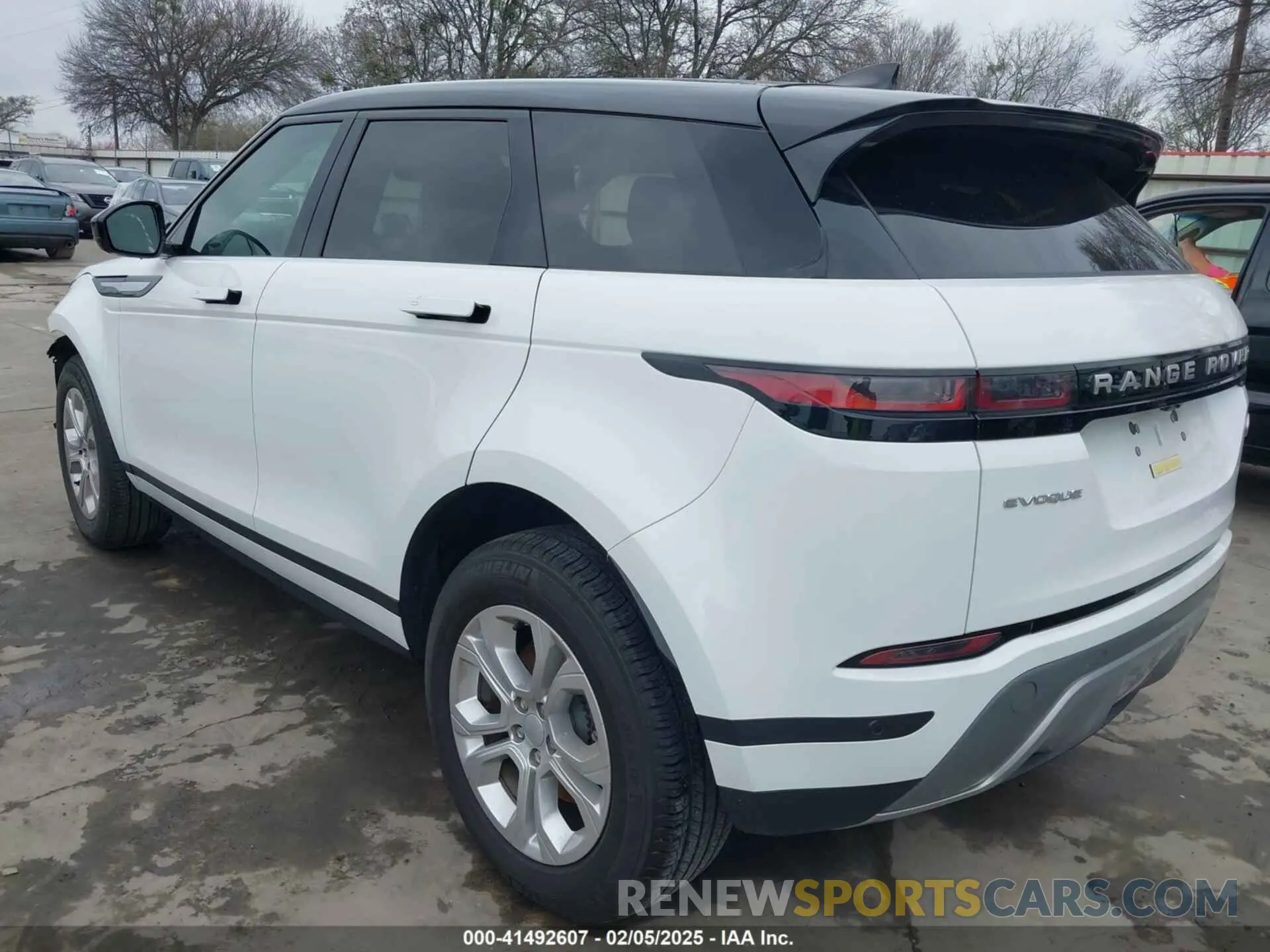 3 fotografías del automóvil dañado SALZJ2FX1PH206131 LAND ROVER RANGE ROVER EVOQUE 2023