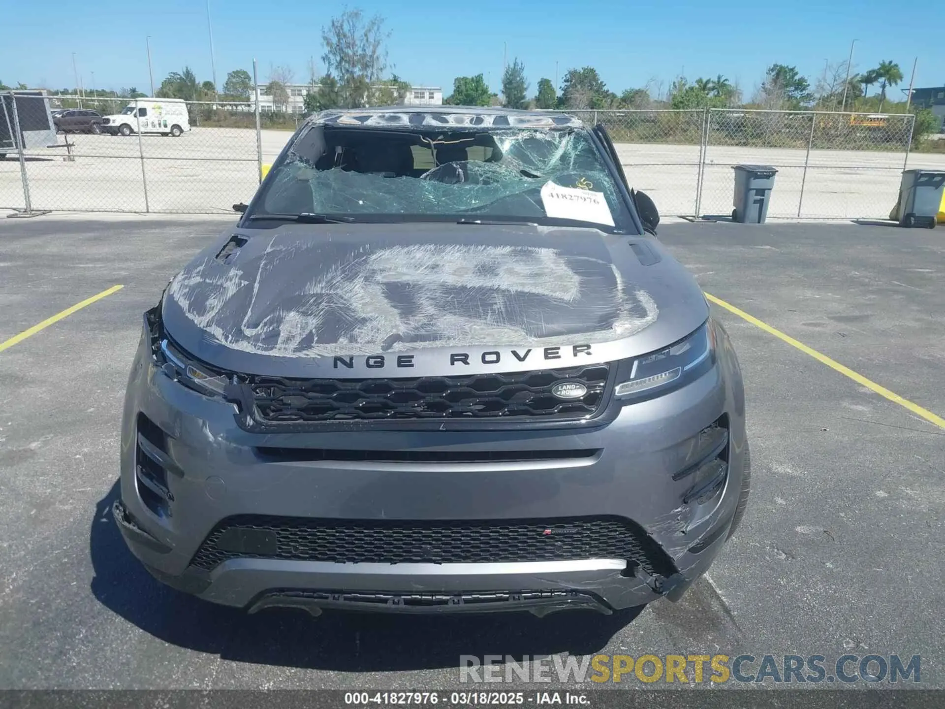 11 fotografías del automóvil dañado SALZT2FX3PH197989 LAND ROVER RANGE ROVER EVOQUE 2023