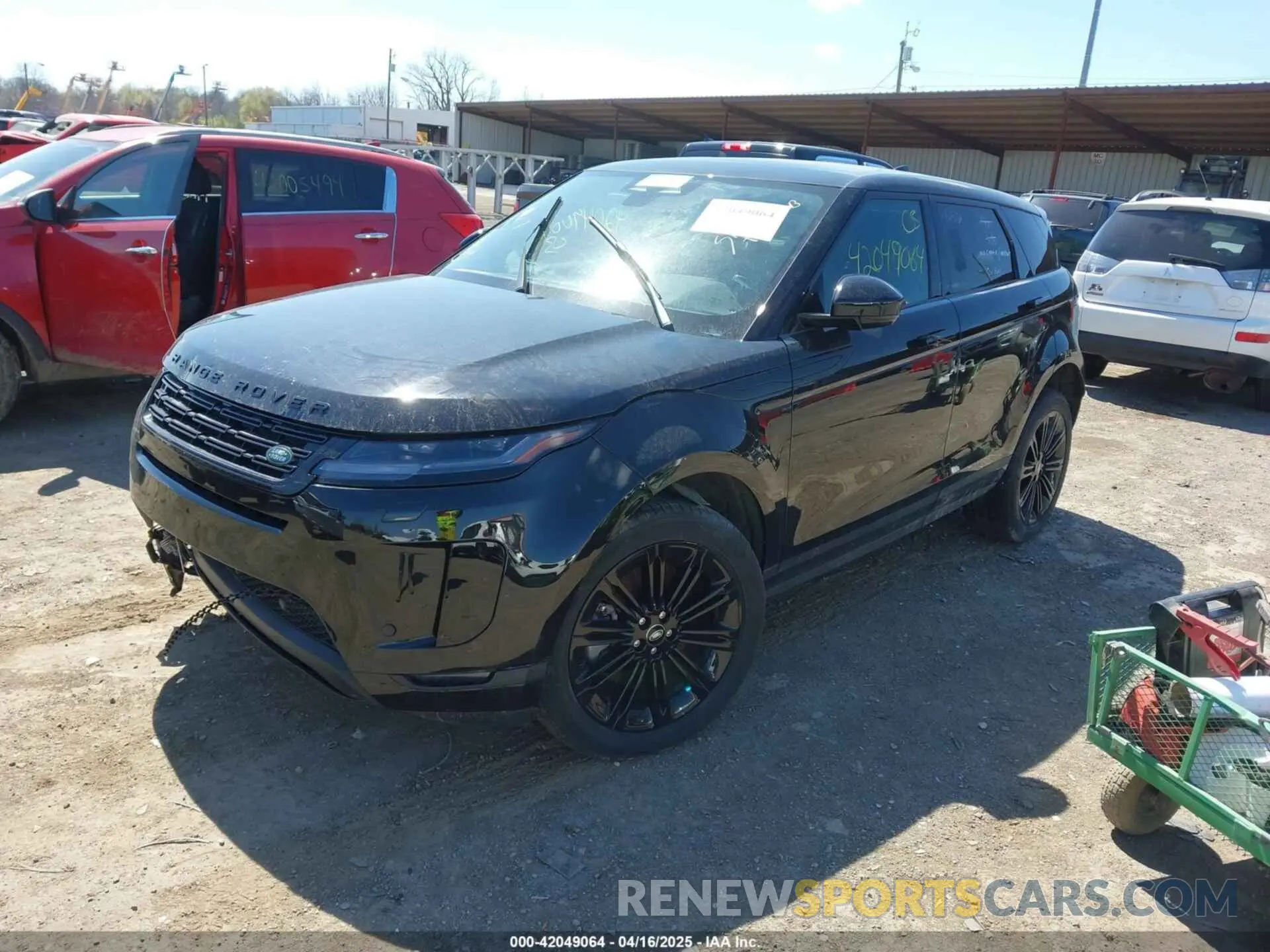 2 fotografías del automóvil dañado SALZJ2FX1RH259334 LAND ROVER RANGE ROVER EVOQUE 2024