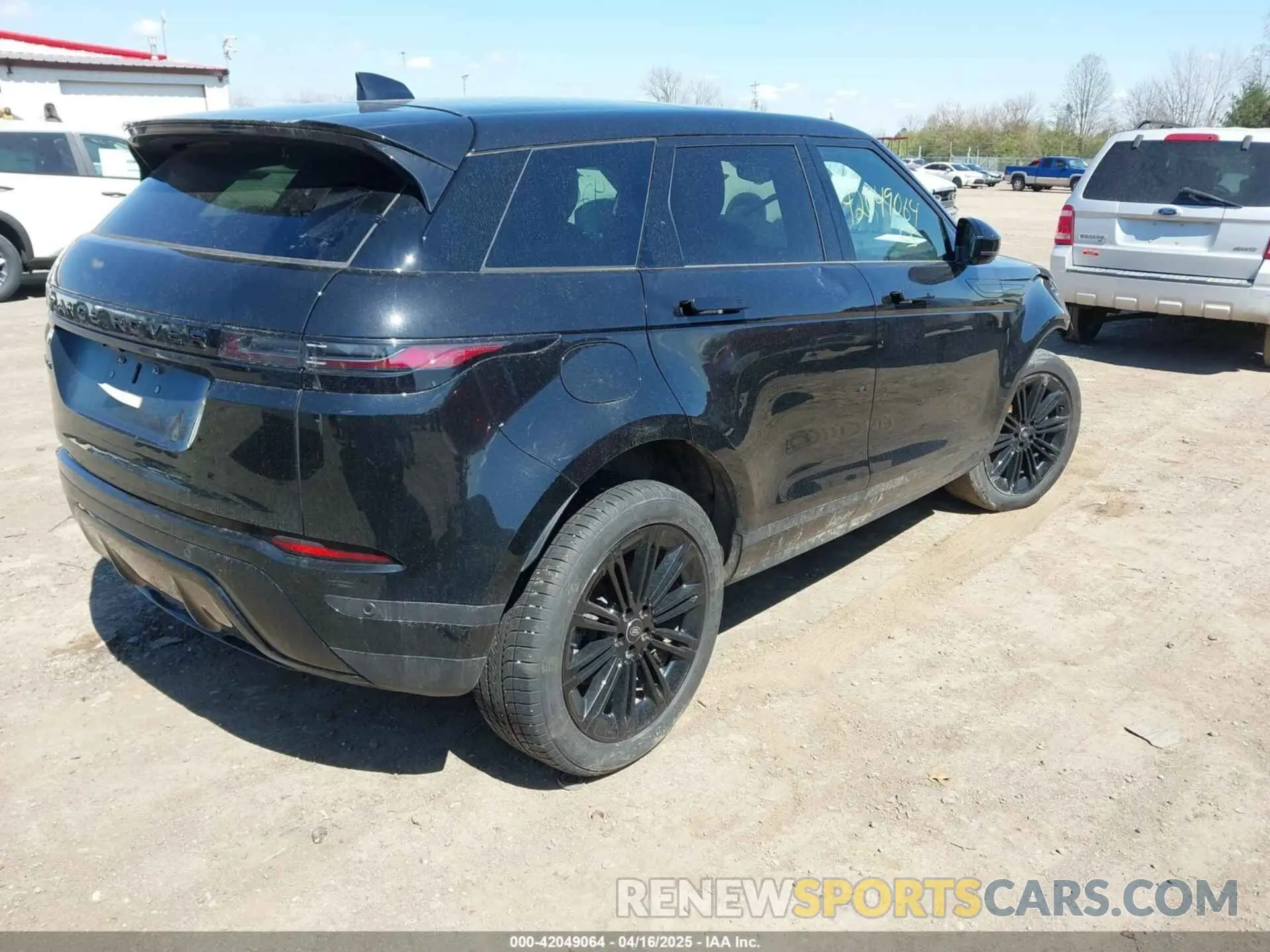 4 fotografías del automóvil dañado SALZJ2FX1RH259334 LAND ROVER RANGE ROVER EVOQUE 2024