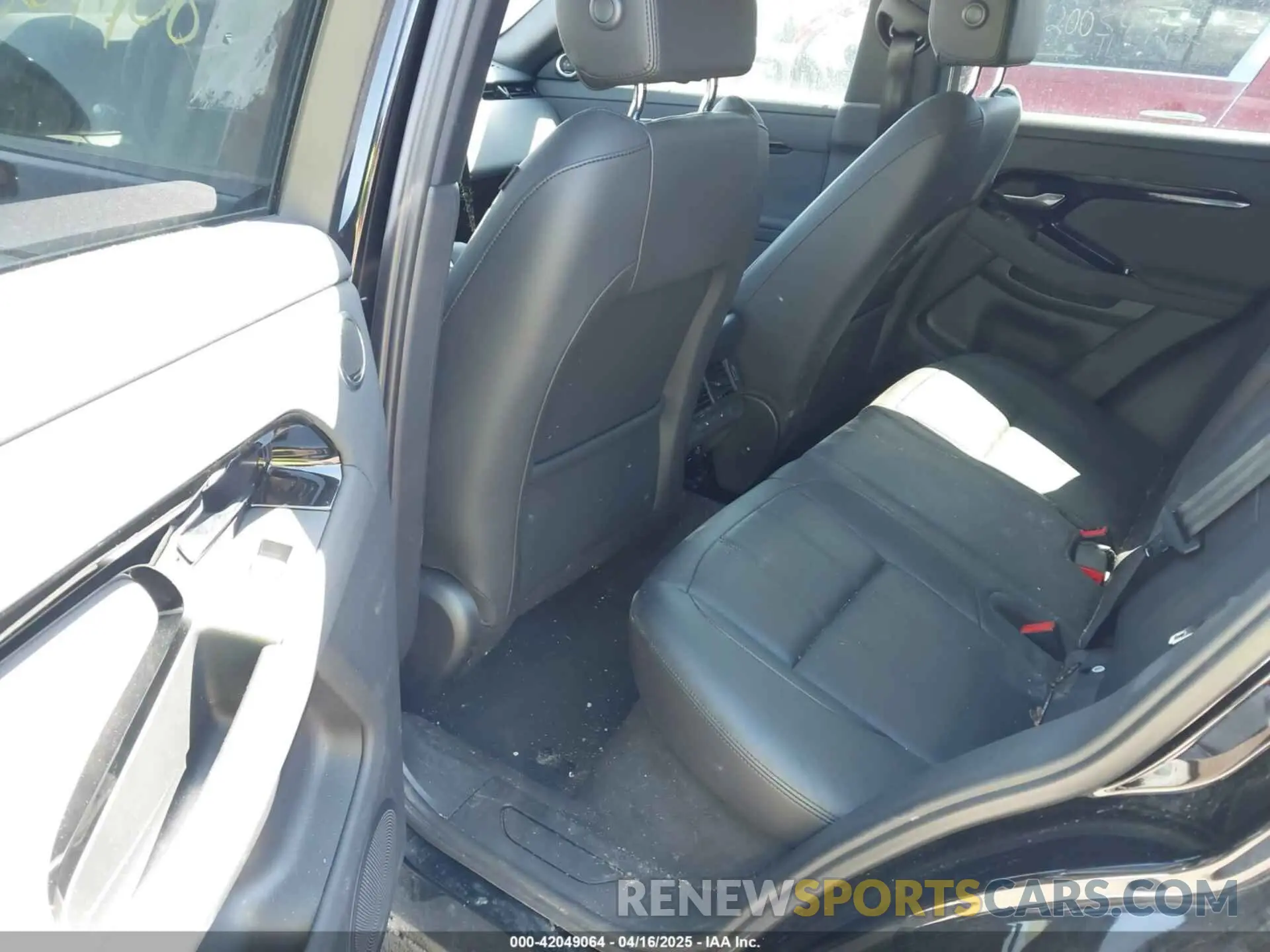 8 fotografías del automóvil dañado SALZJ2FX1RH259334 LAND ROVER RANGE ROVER EVOQUE 2024