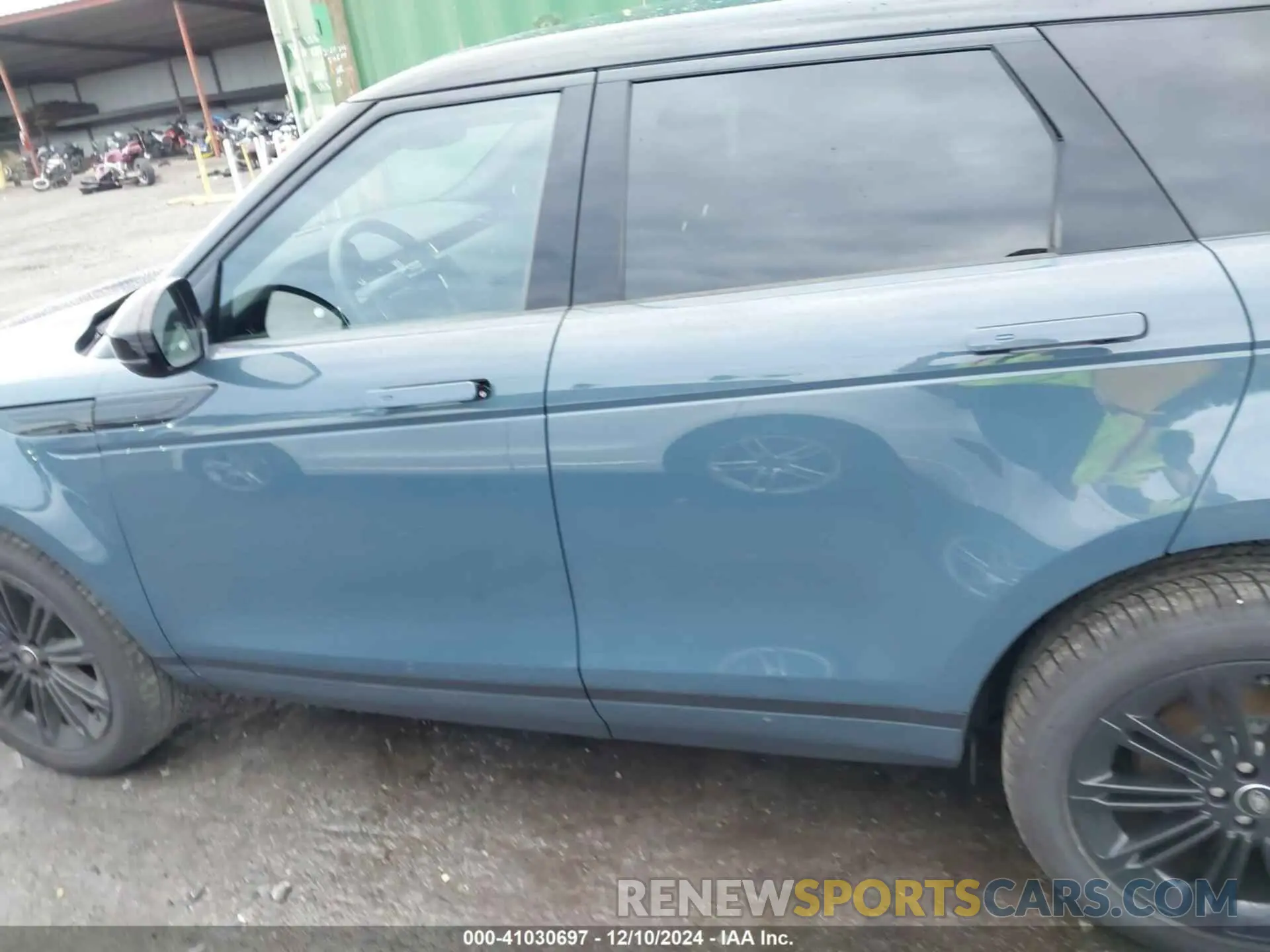 14 fotografías del automóvil dañado SALZJ2FX2RH244440 LAND ROVER RANGE ROVER EVOQUE 2024