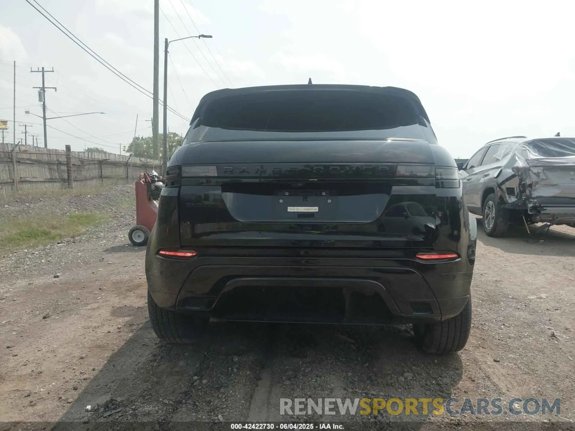 16 fotografías del automóvil dañado SALZL2FX4RH251271 LAND ROVER RANGE ROVER EVOQUE 2024