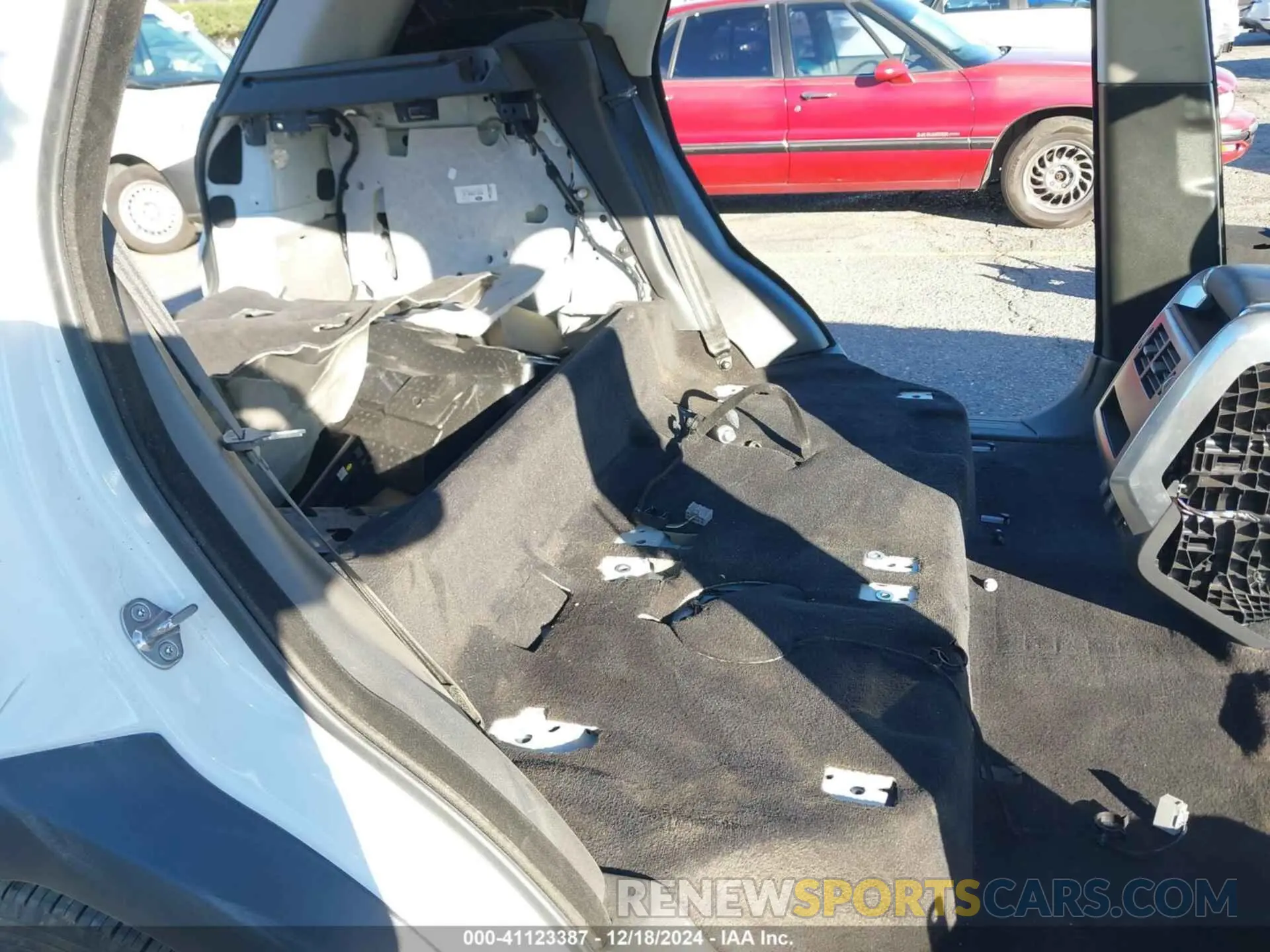 8 fotografías del automóvil dañado SALWG2RU9KA866101 LAND ROVER RANGE ROVER SPORT 2019